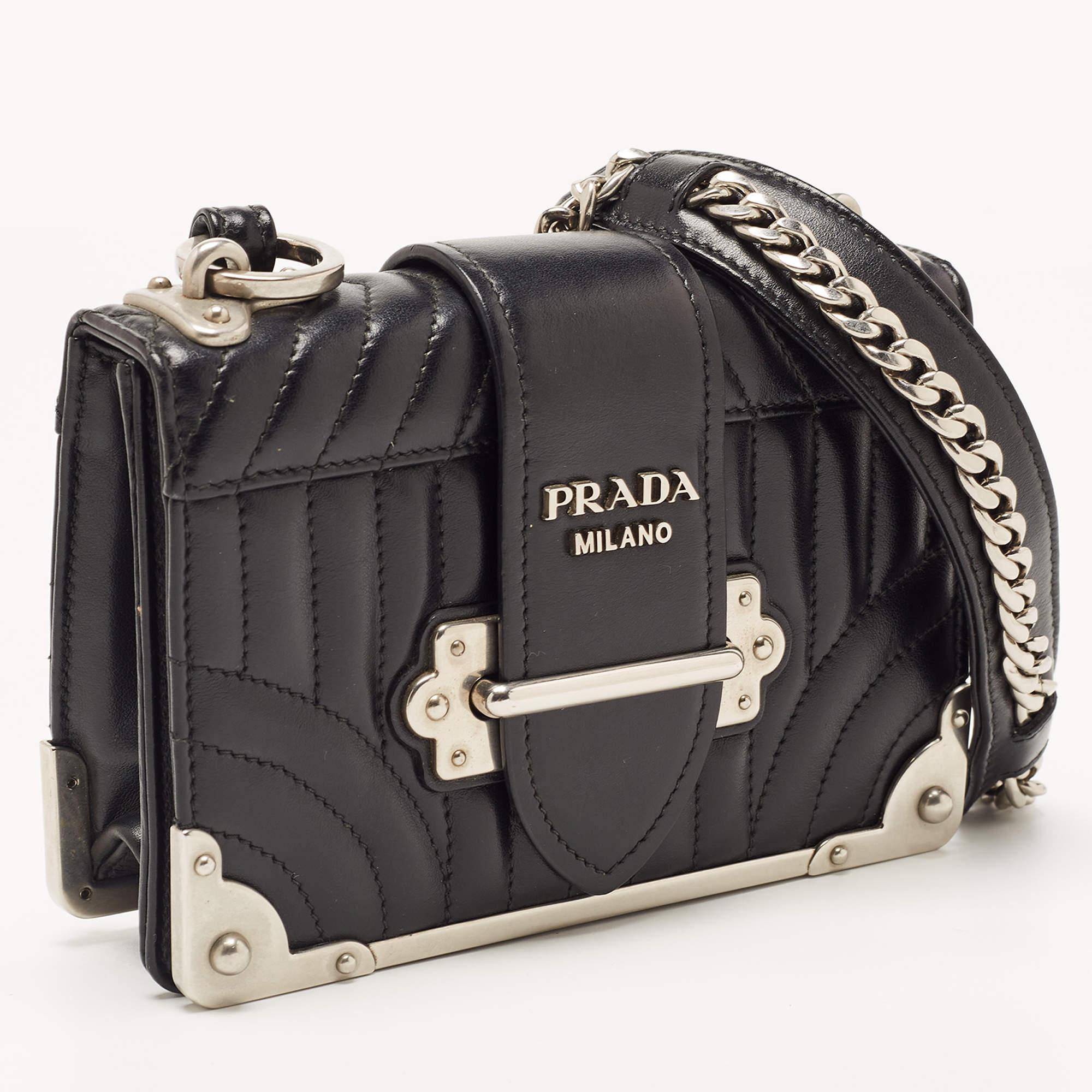 Prada Black Diagramme Leather Cahier Shoulder Bag In Good Condition In Dubai, Al Qouz 2
