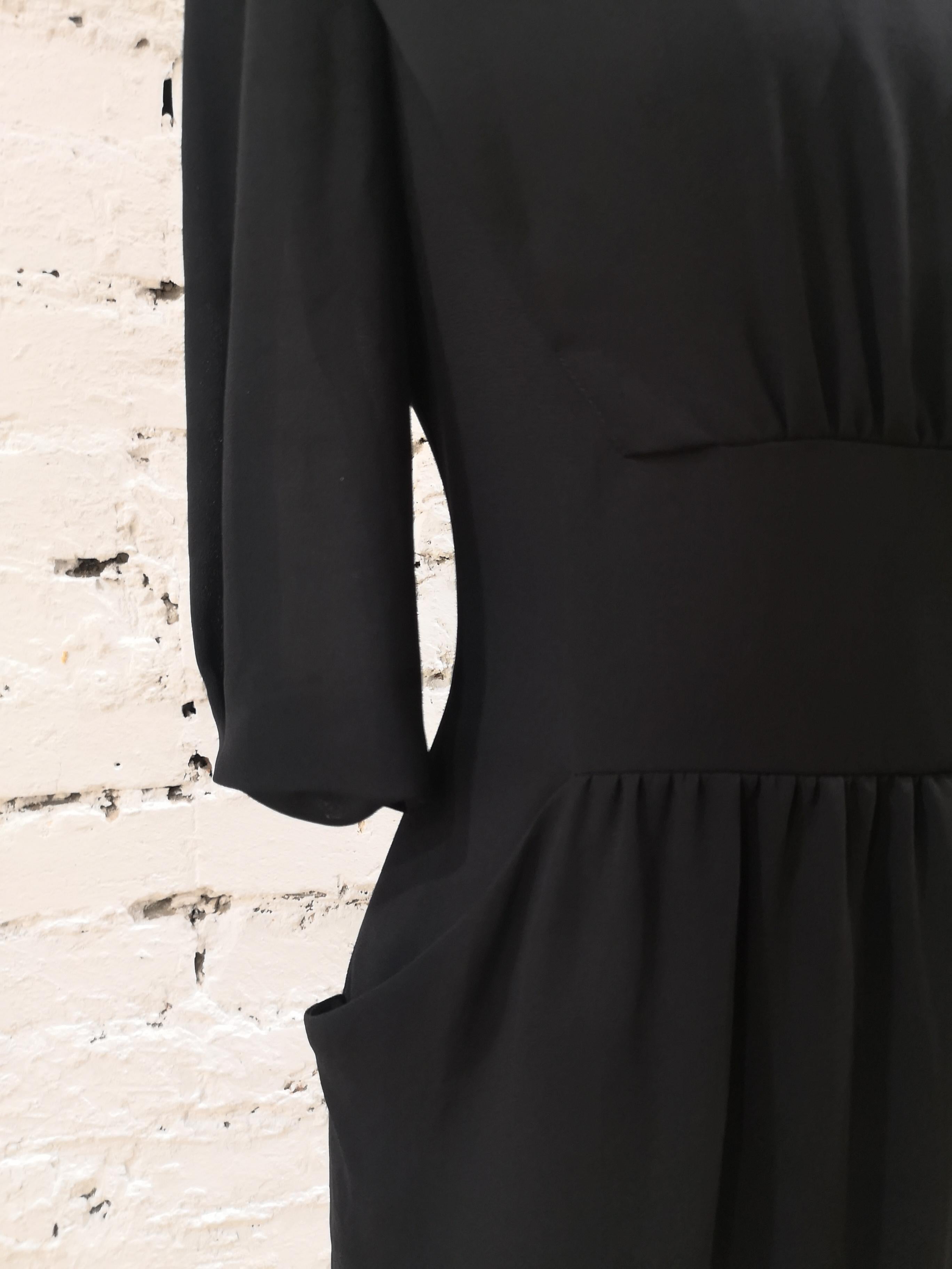 Prada black dress In Excellent Condition In Capri, IT