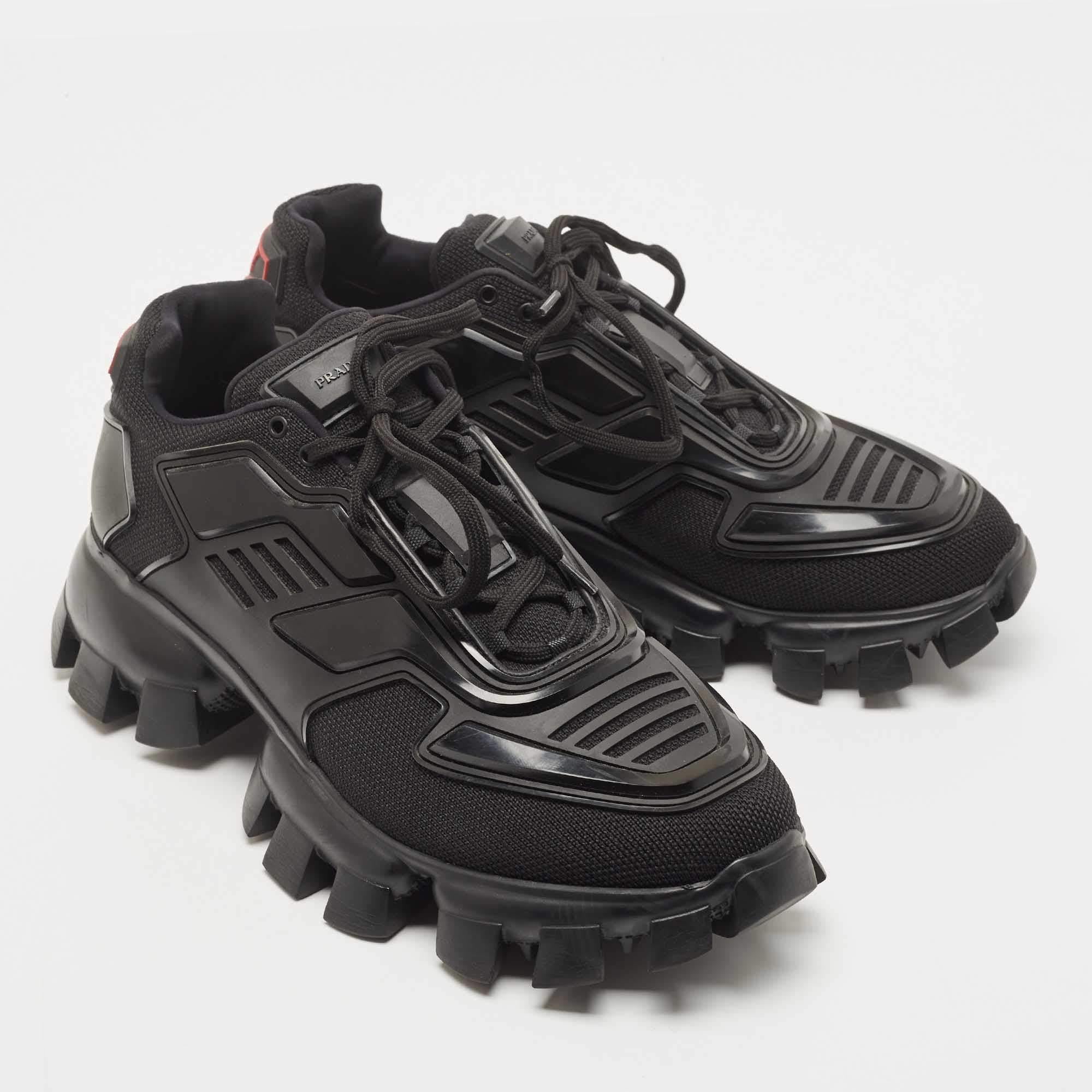 Prada Black Fabric and Rubber Cloudbust Sneakers Size 44 In Excellent Condition In Dubai, Al Qouz 2
