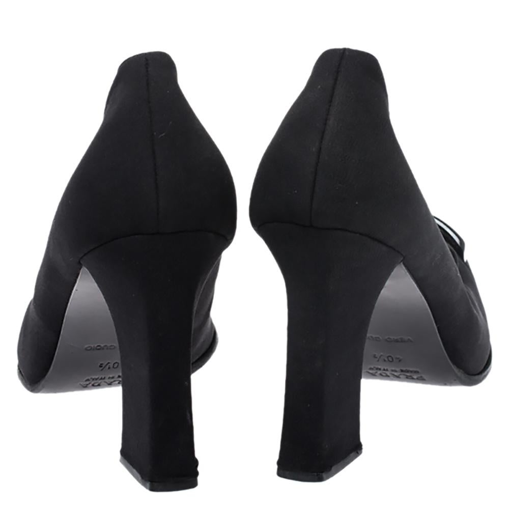 Prada Black Fabric Block Heel Pumps Size 40.5 For Sale 1