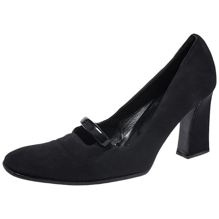 Prada Black Fabric Heel Pumps Size 40.5 For Sale at 1stDibs