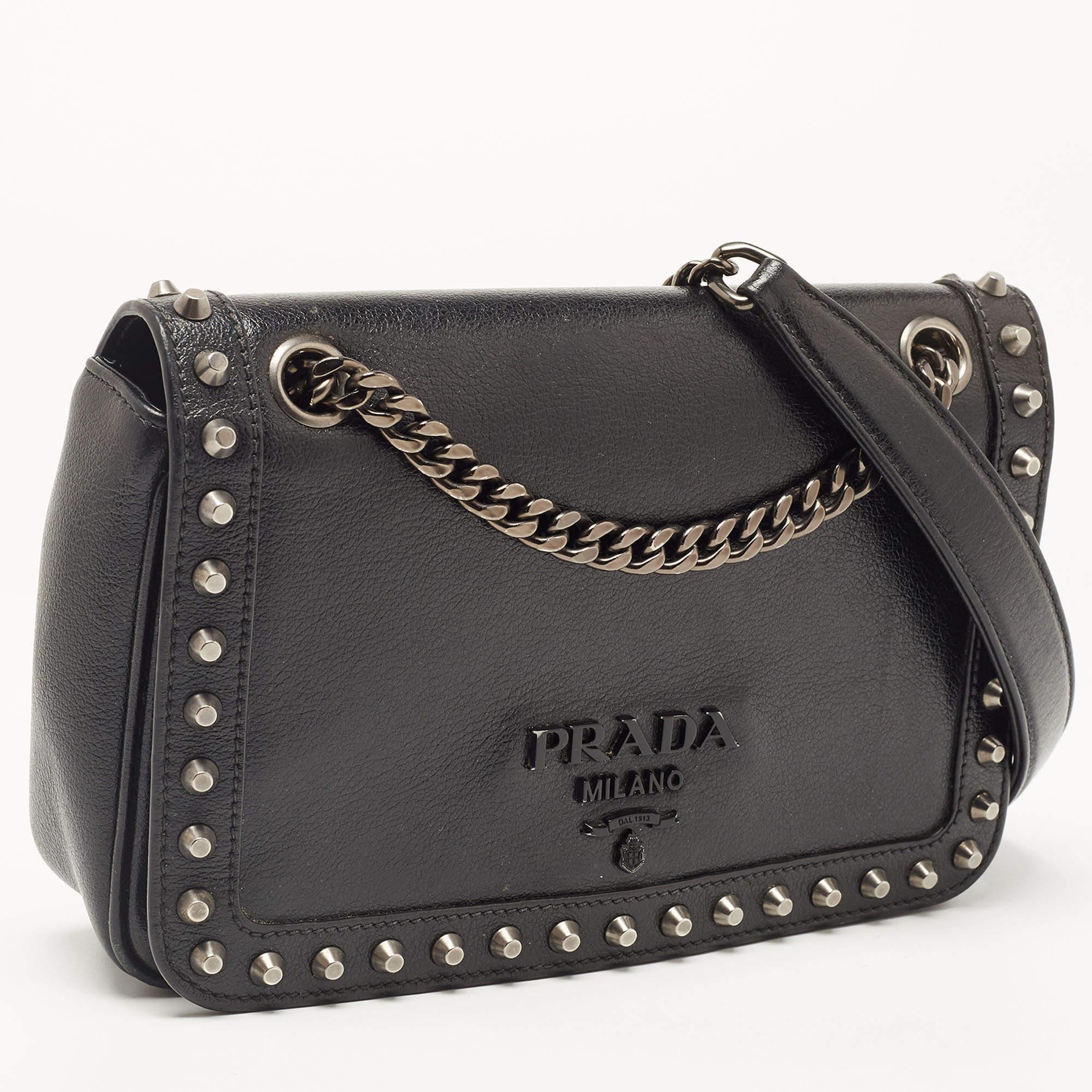 Prada Black Glace Leather Studded Flap Shoulder Bag In Good Condition In Dubai, Al Qouz 2