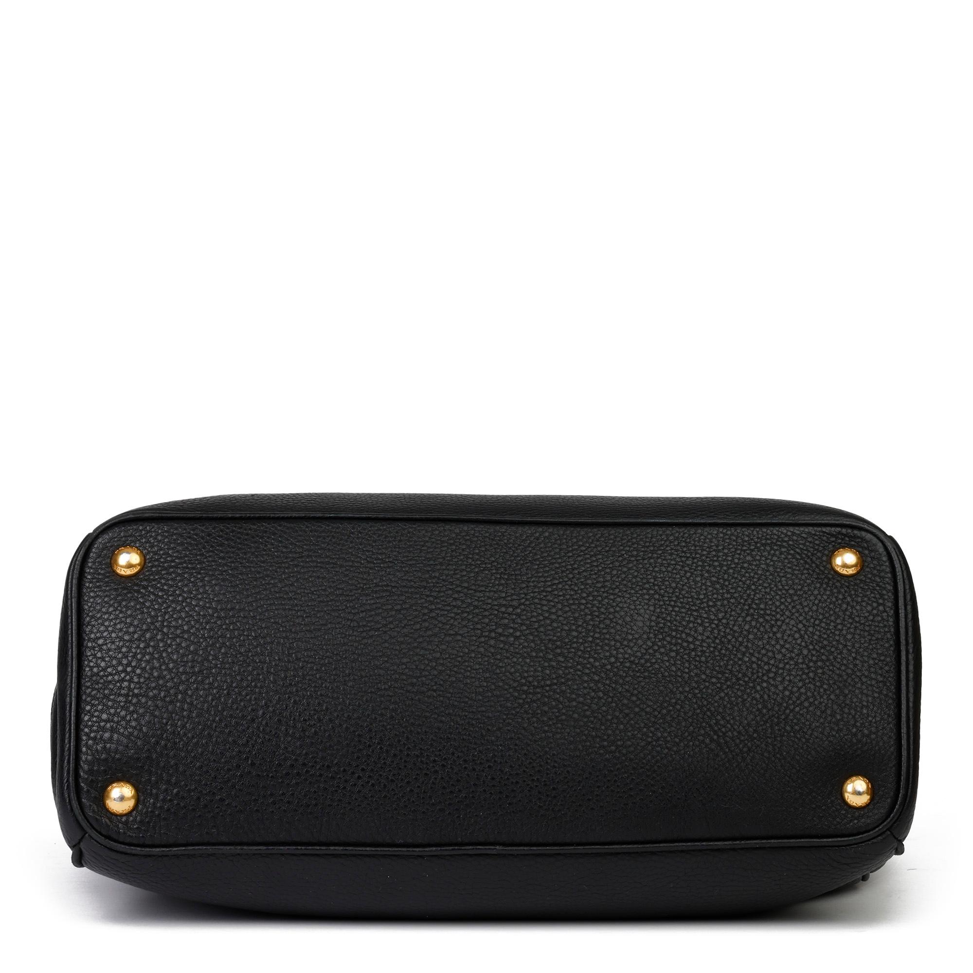 Prada Vitello Phenix Tragetasche und Brieftasche aus schwarzem genarbtem Kalbsleder 1