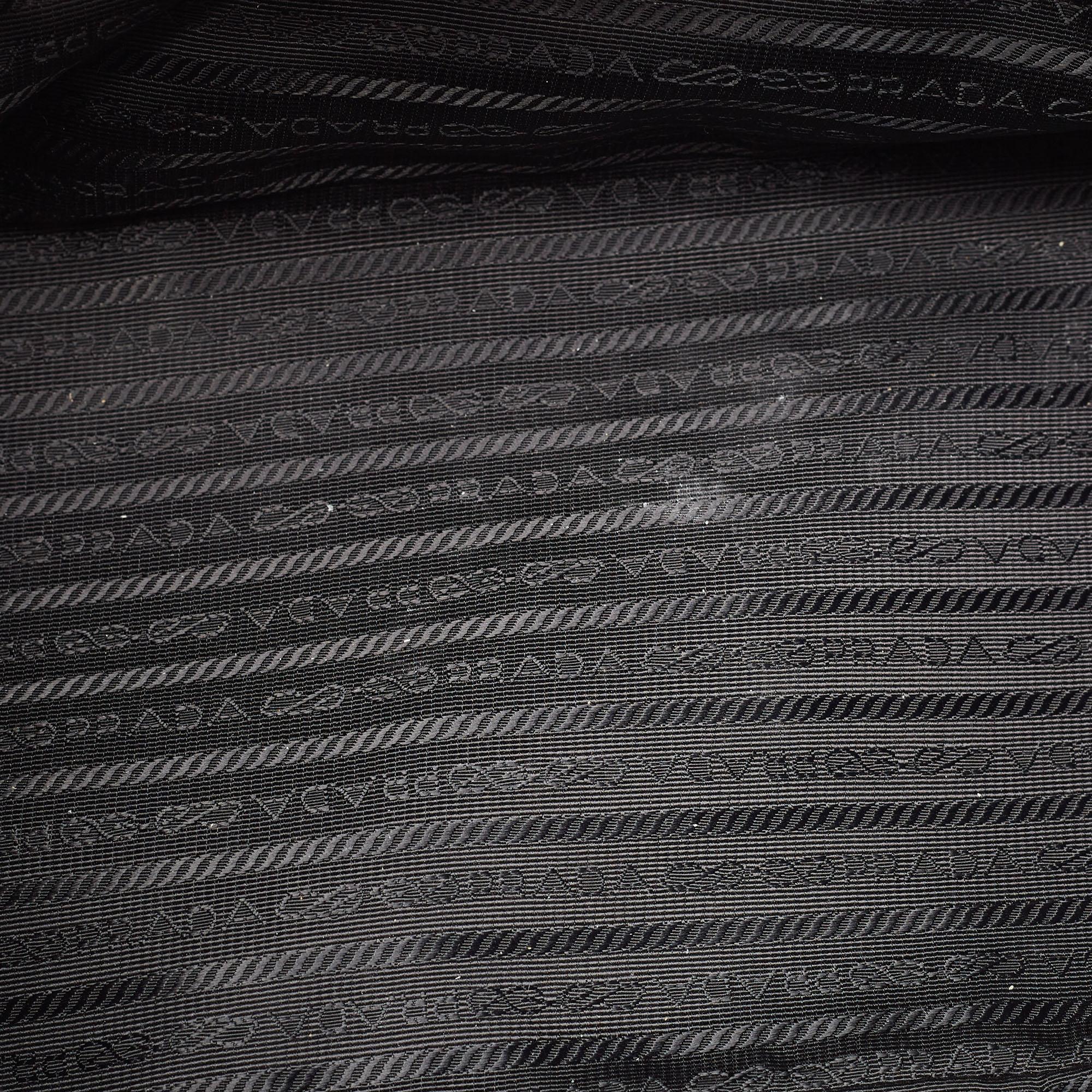 Prada Black/Grey Saffiano Lux Leather Colorblock Galleria Tote For Sale 6