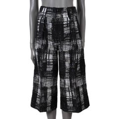 PRADA pantaloni corti in seta nera e grigia stampati 2016 Prada 40 S