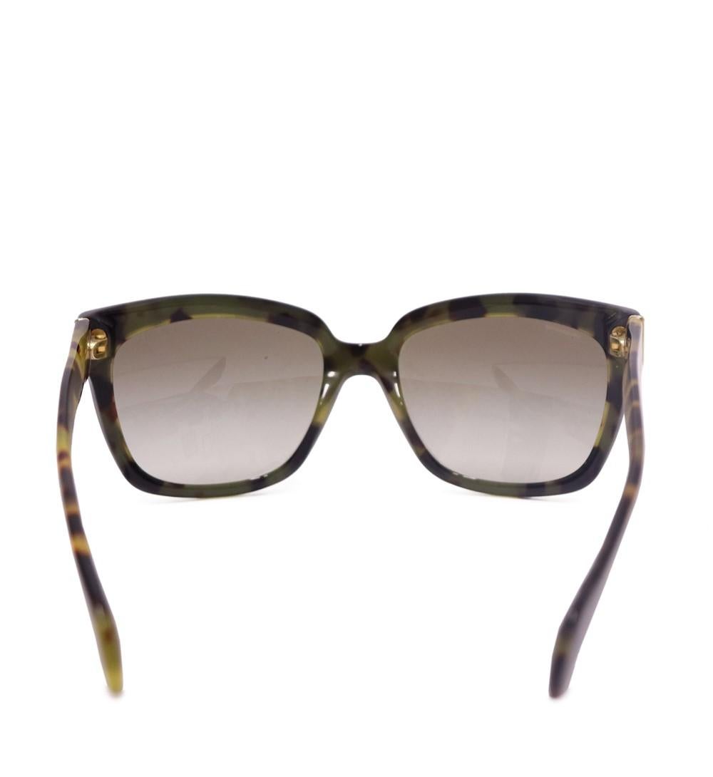 Prada Black/Havana Acetate Square Frame SPR07P Sunglasses For Sale 1