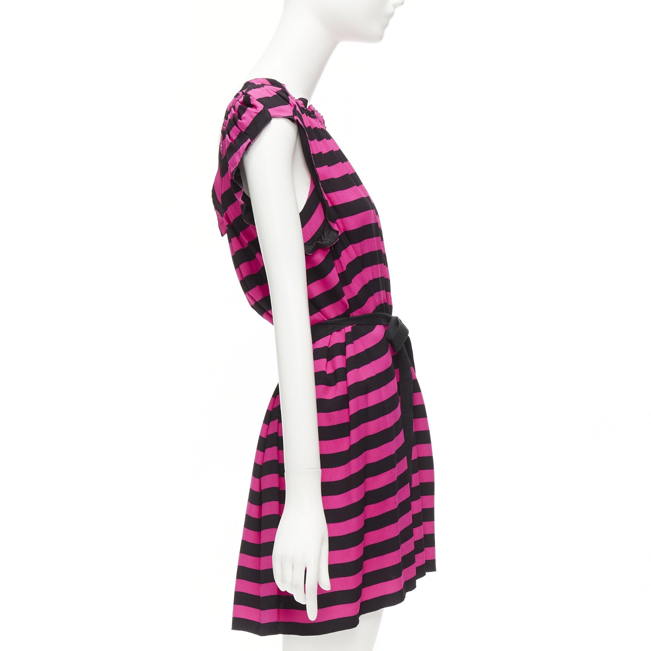 PRADA black hot pink striped pleated drop neck ribbon belt mini dress IT38 XS In Excellent Condition For Sale In Hong Kong, NT