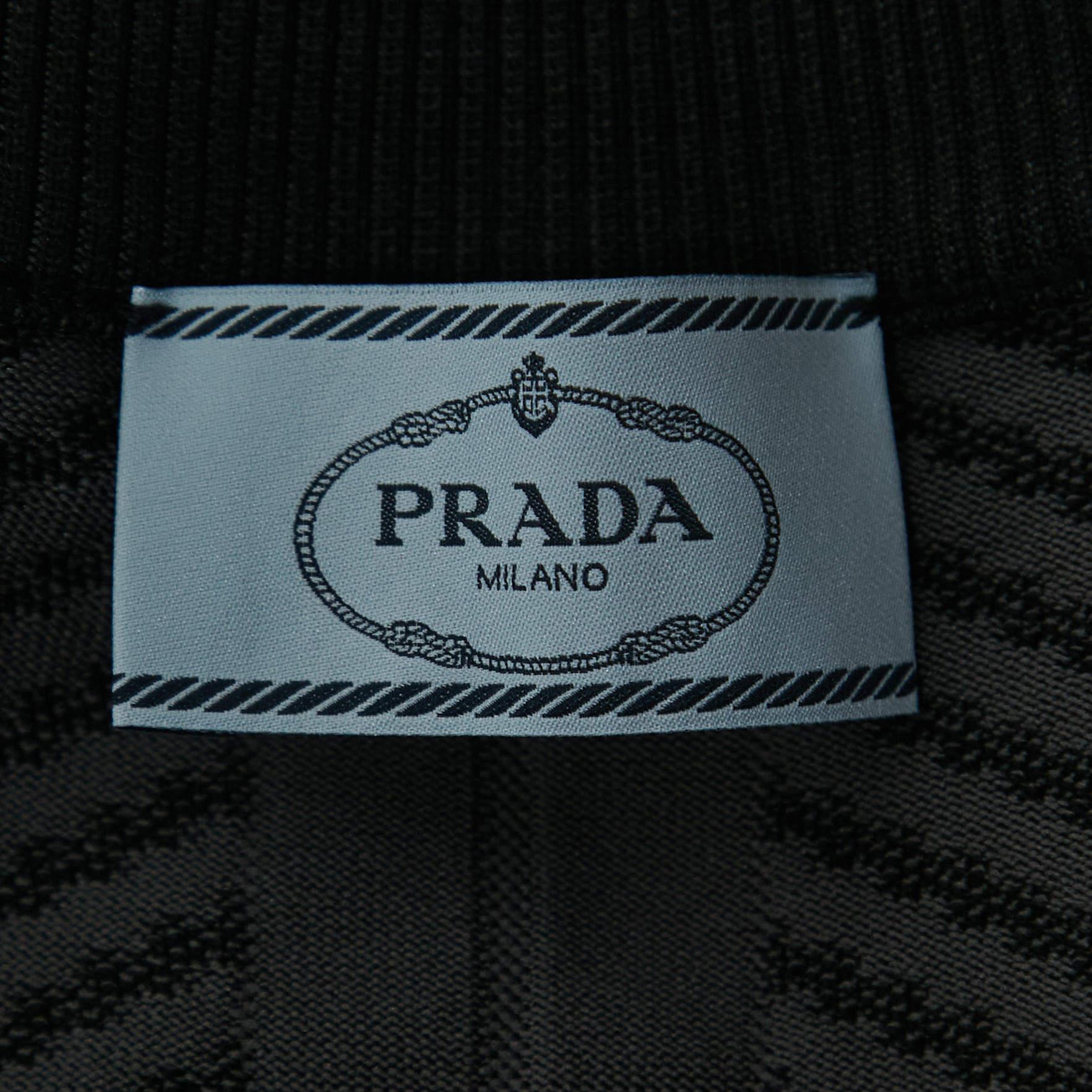 Prada Black Knit Logo Intarsia Zip-Up Jacket M In Excellent Condition In Dubai, Al Qouz 2