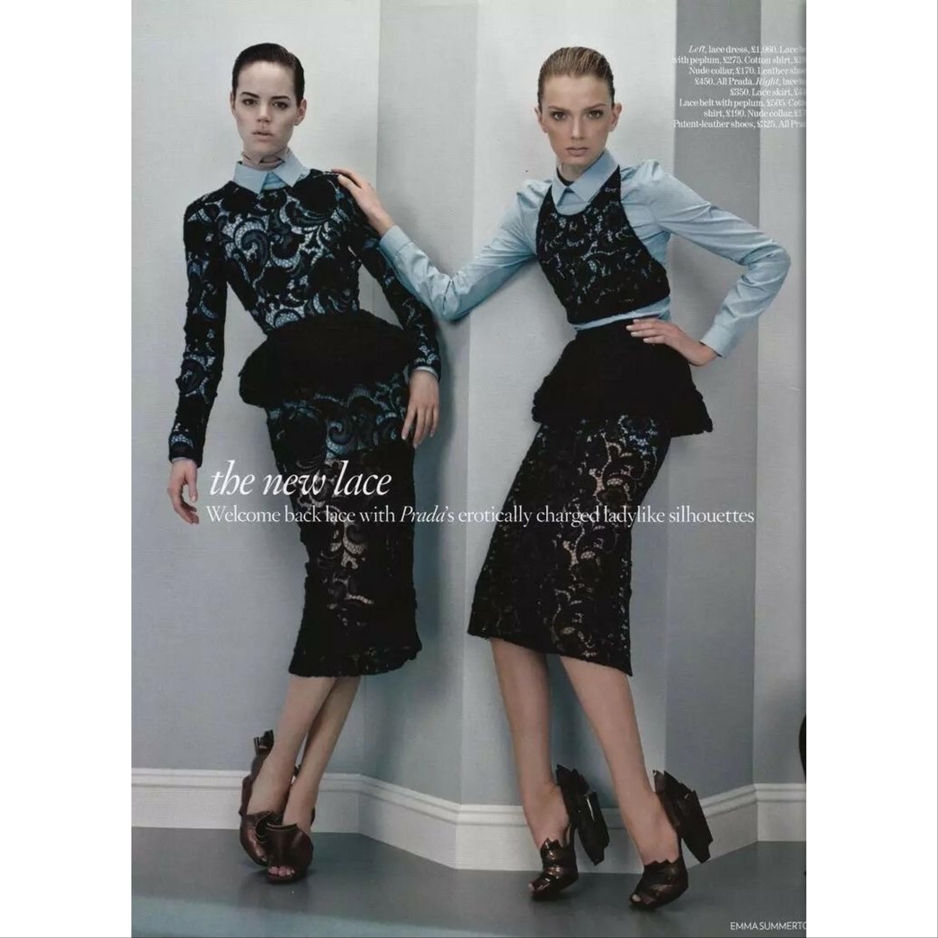 Prada Vestido de Encaje Negro Pasarela Otoño 2008 en Excelente estado para la venta en Boca Raton, FL
