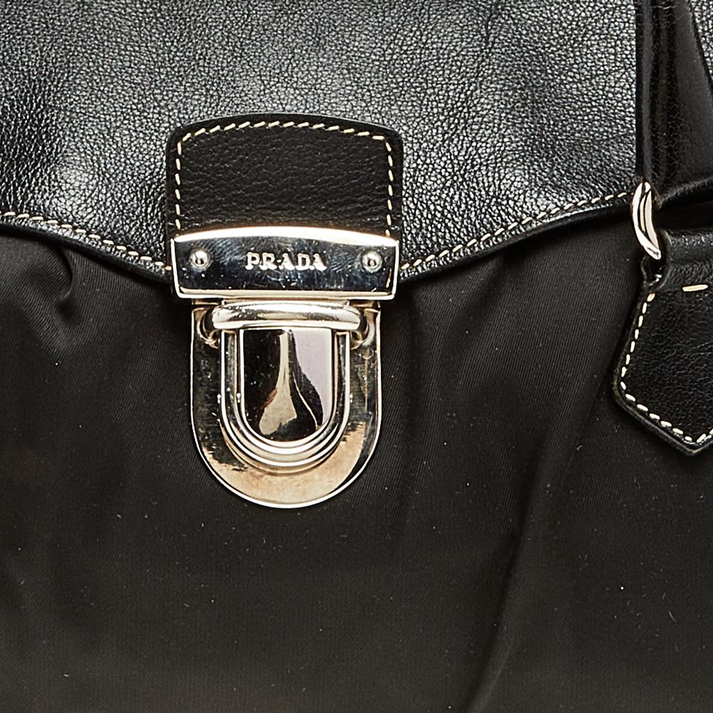 Prada Black Leather And Nylon Easy Shoulder Bag 2
