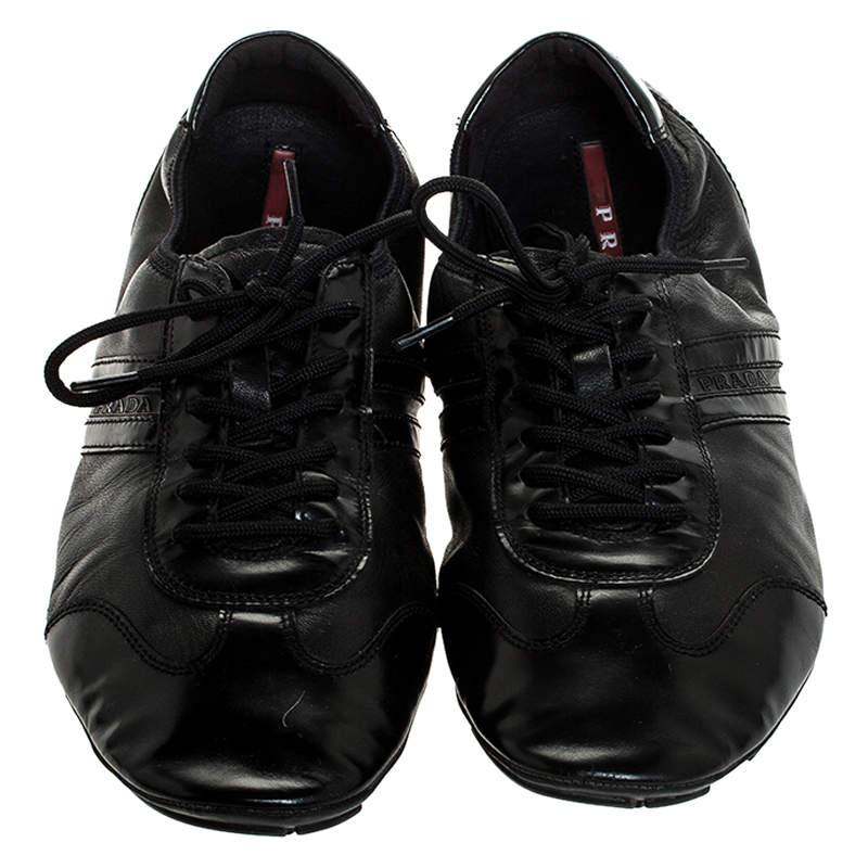 Prada Black Leather and Patent Leather Lace Up Sneakers Size 41 In Excellent Condition In Dubai, Al Qouz 2