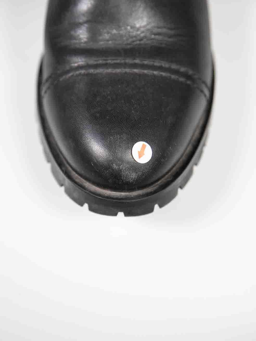 Prada - Bottes de motard en cuir noir avec boucles Taille IT 39.5 en vente 2
