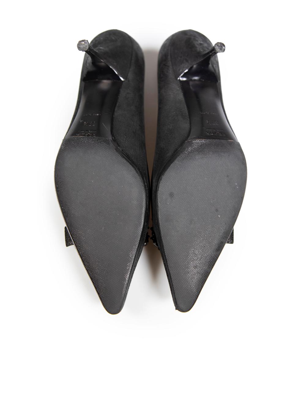 Women's Prada Black Leather Buckle Jewelled Pumps Size IT 37.5 For Sale