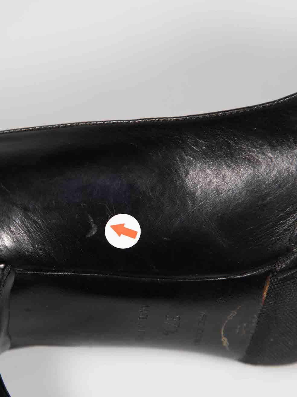 Prada - Escarpins à bouts pointus en cuir noir Taille IT 37,5 en vente 3