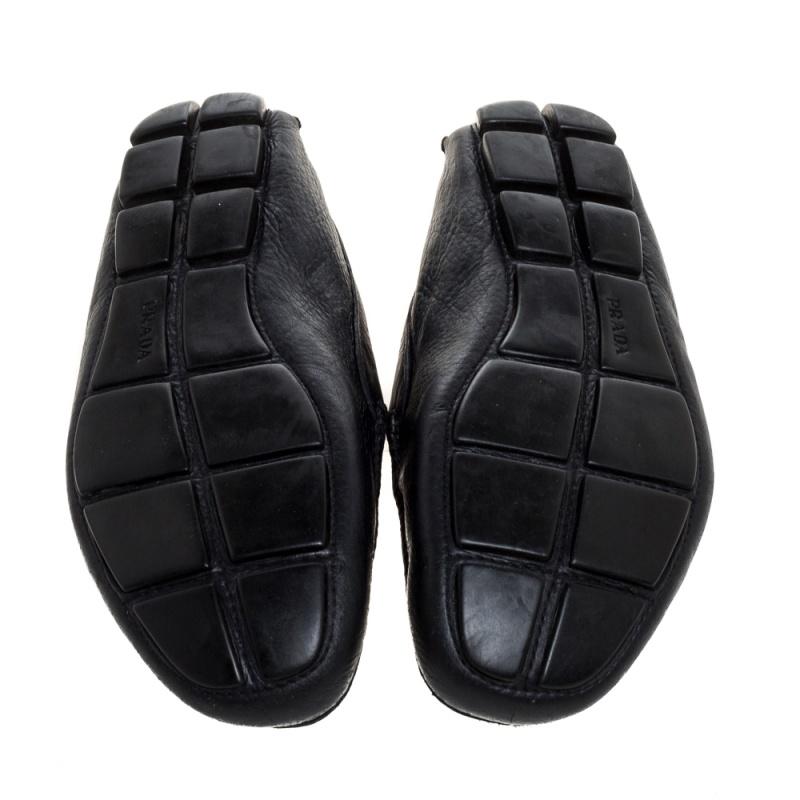 Men's Prada Black Leather Driver Penny Slip On Loafers Size 42 For Sale