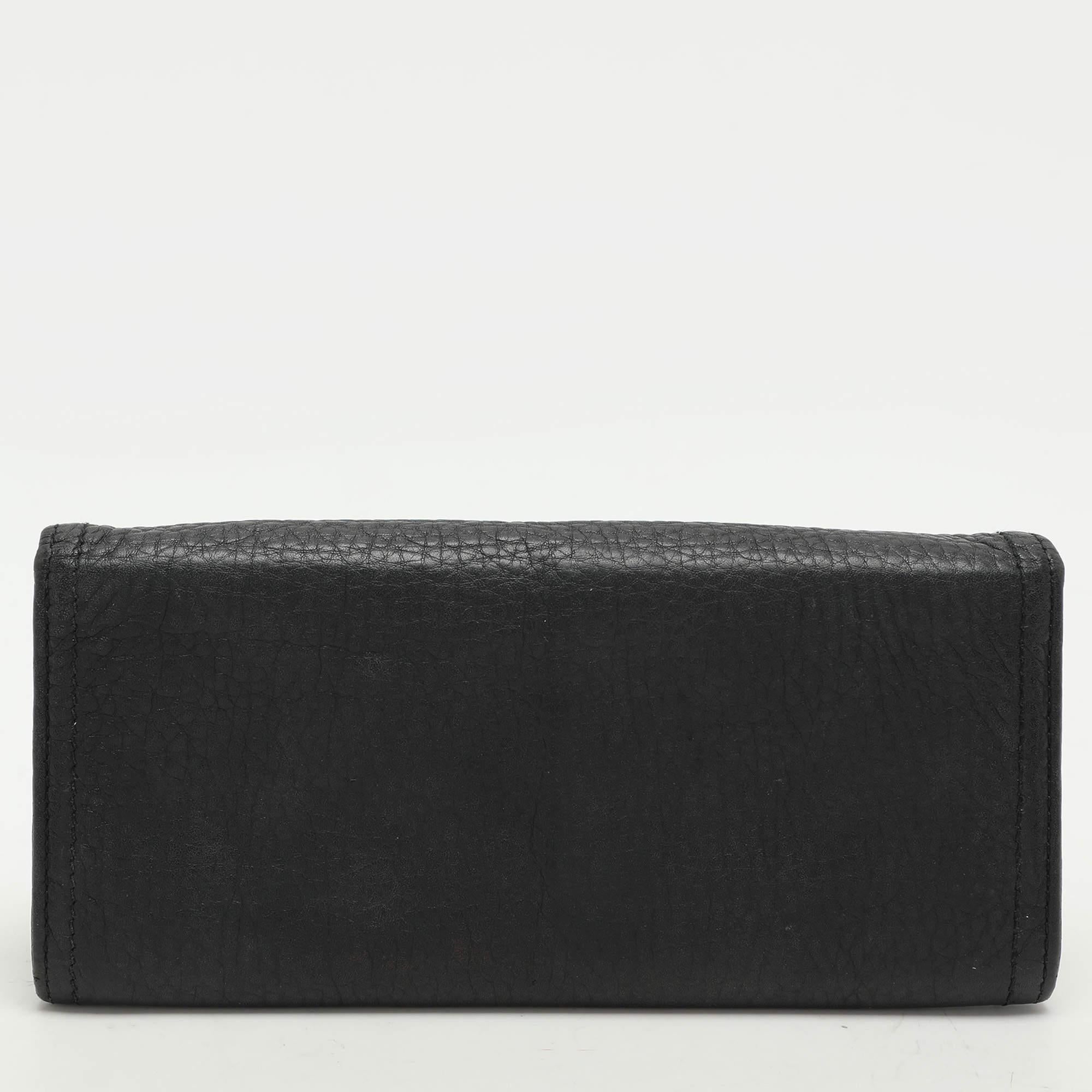 Prada Black Leather Flap Continental Wallet For Sale 3