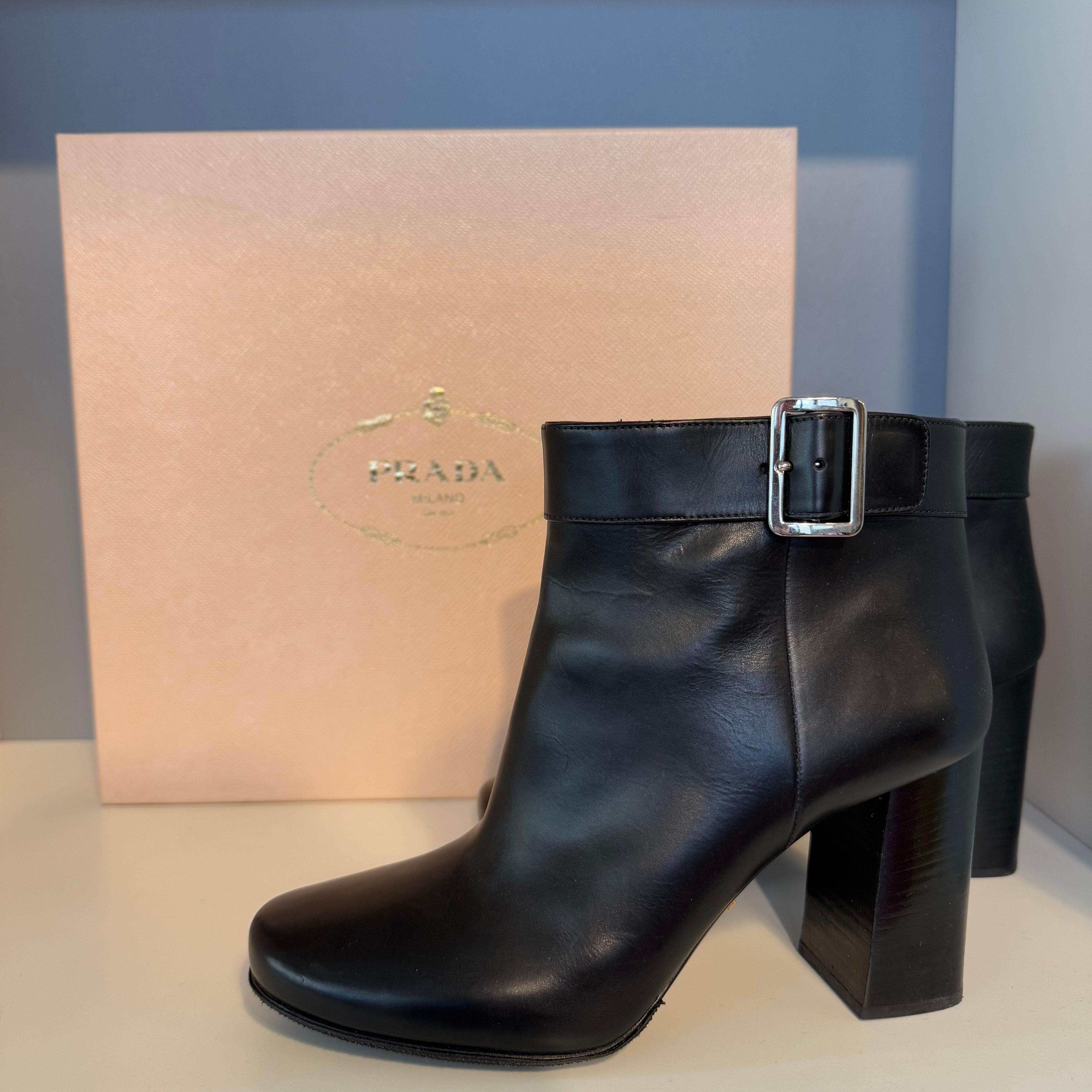 Women's Prada Black Leather Half Boots IT 38 For Sale