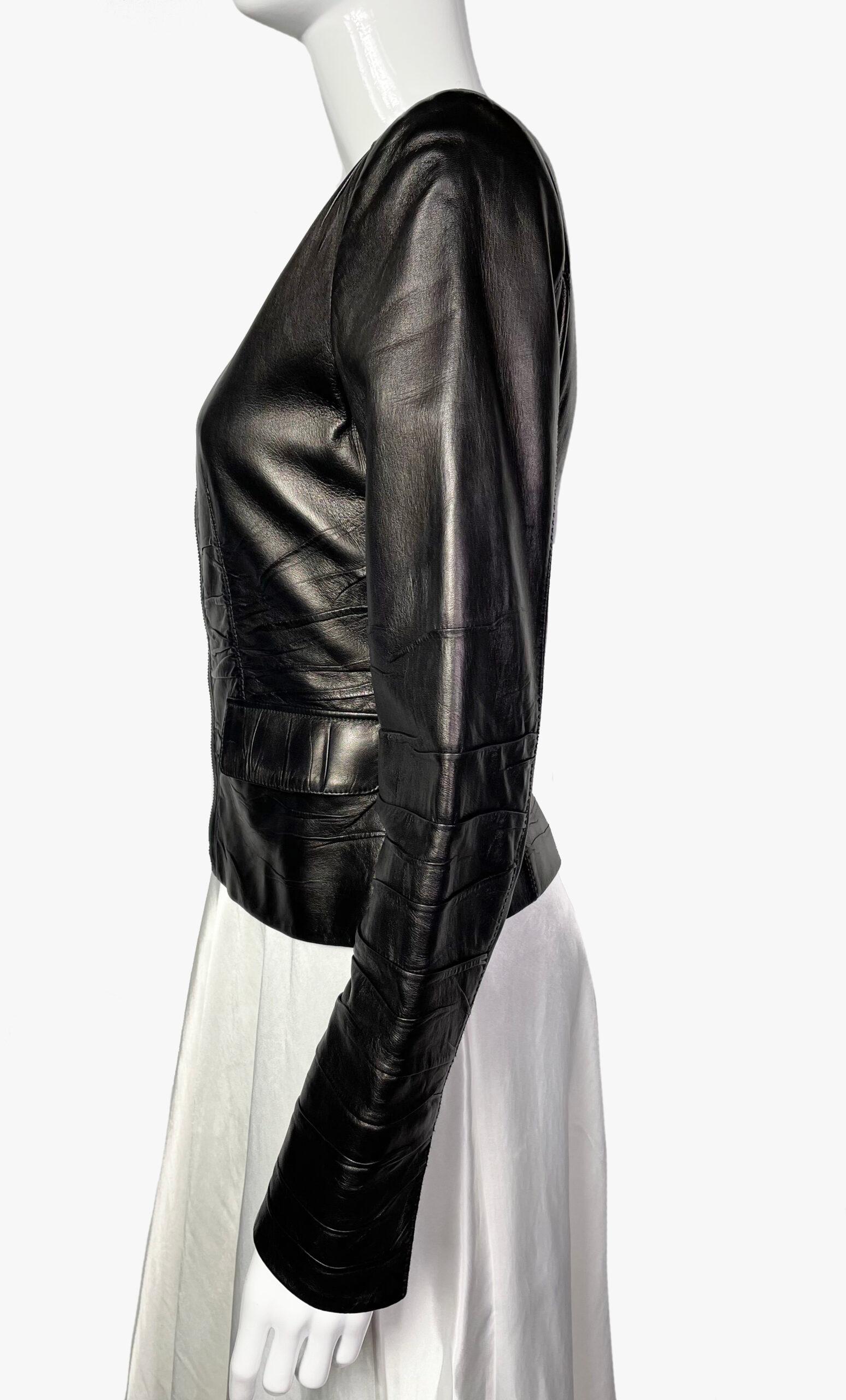 Women's Prada black leather jacket For Sale