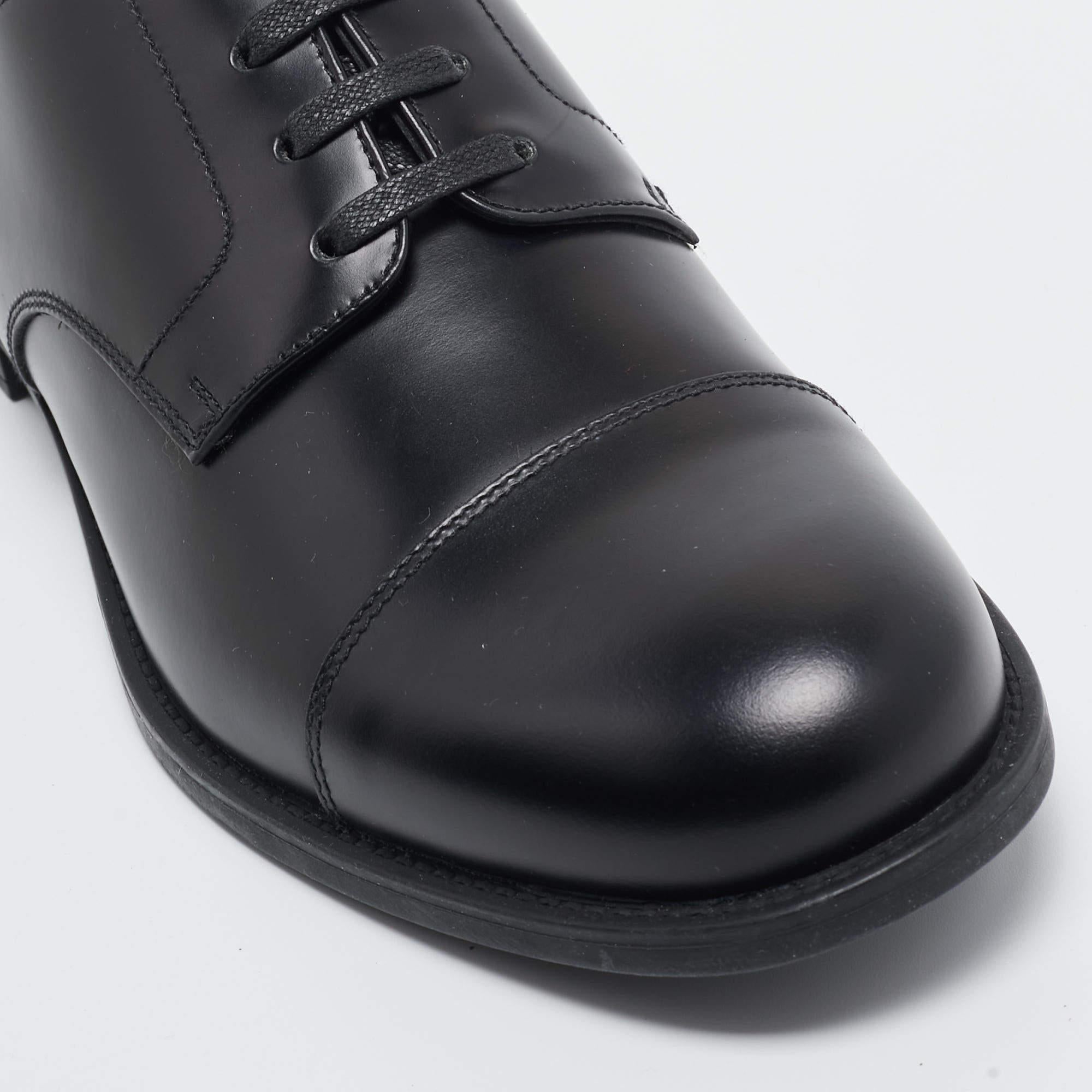 Prada Black Leather Lace Up Derby Size 40 For Sale 1
