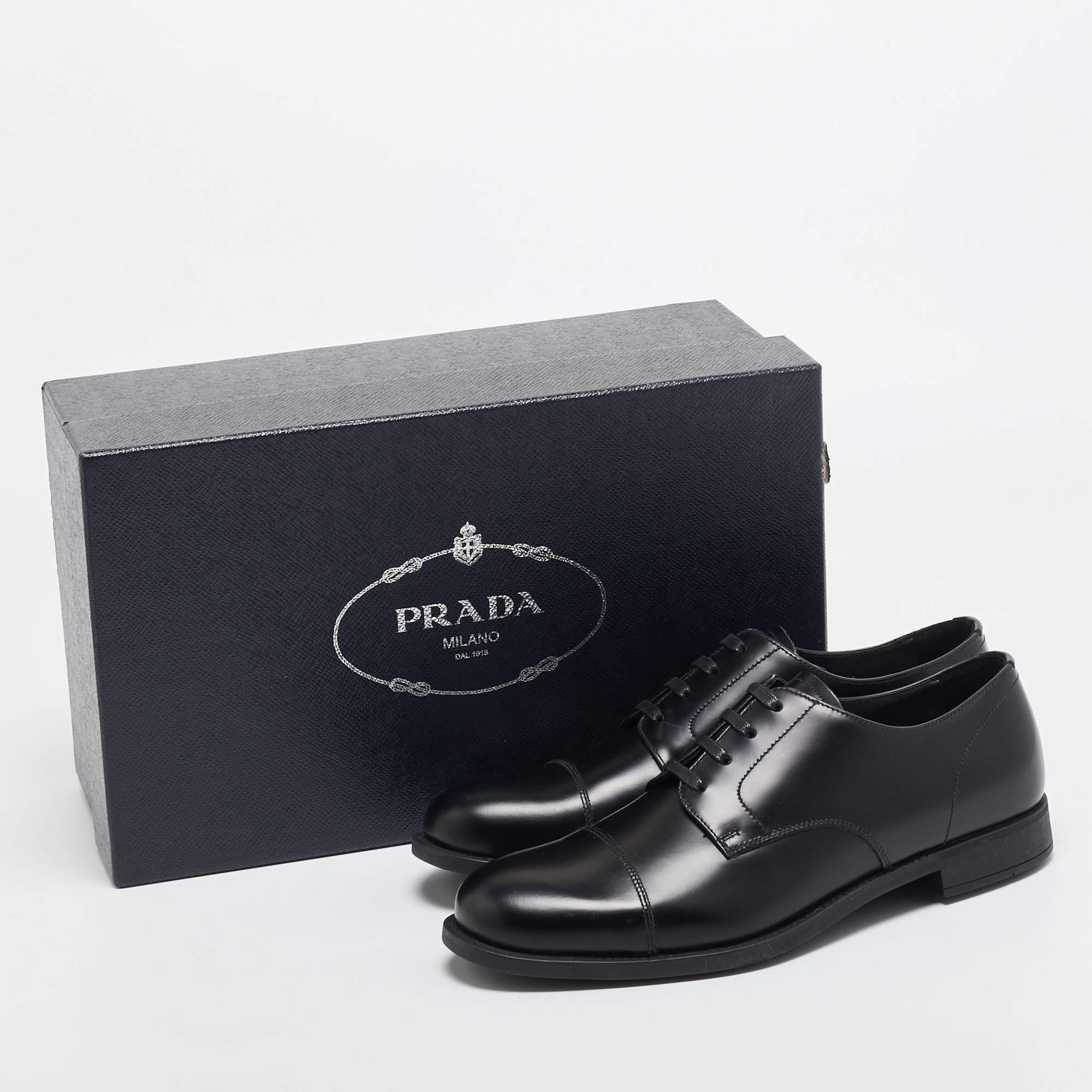 Prada Black Leather Lace Up Derby Size 40 For Sale 4