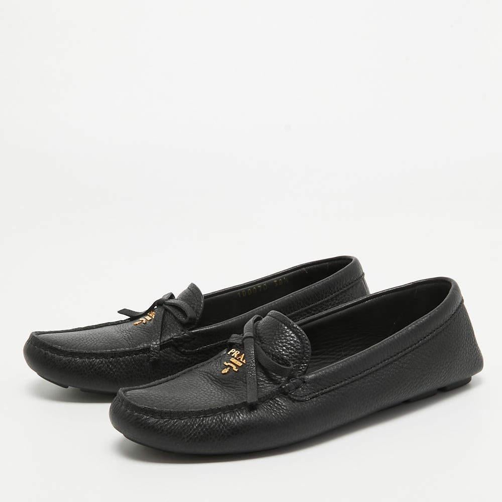 Prada Black Leather Logo Embellished Bow Slip On Loafers Size 38.5 For Sale 3