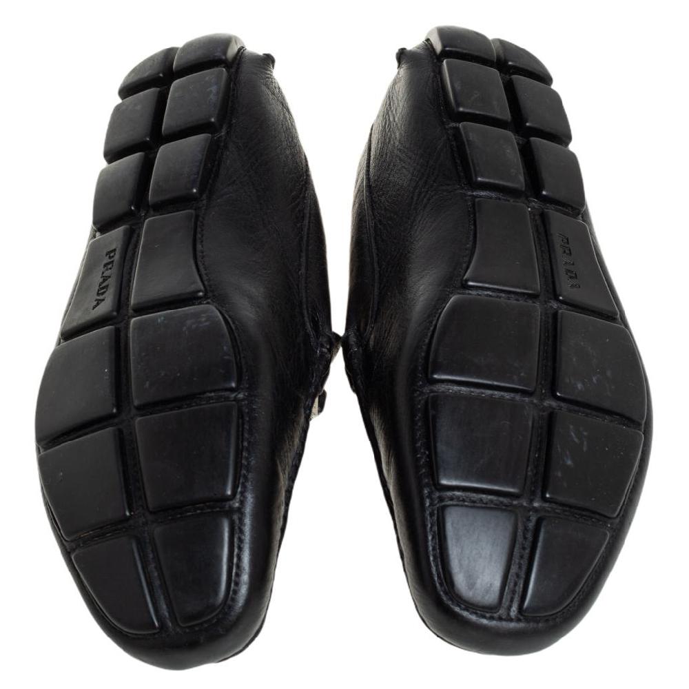 Men's Prada Black Leather Logo Embellished Loafers Size 41 For Sale