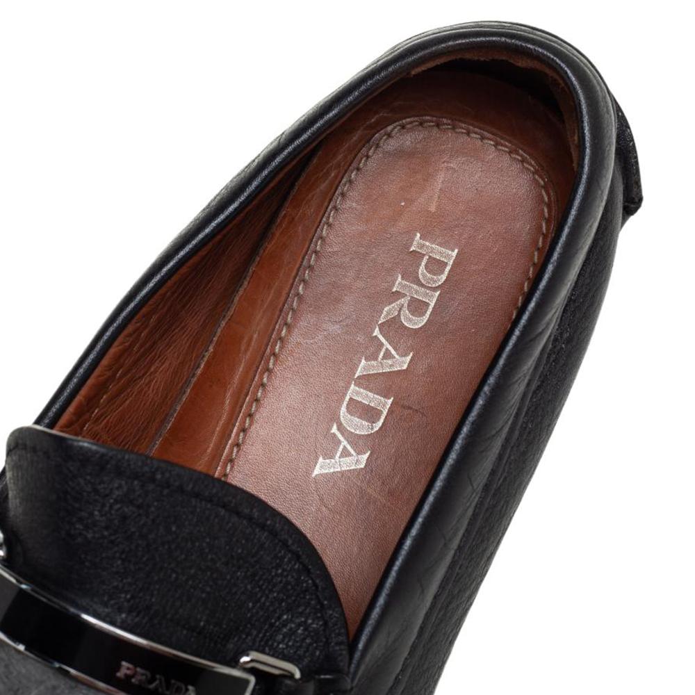 Prada Black Leather Logo Embellished Loafers Size 41 For Sale 2