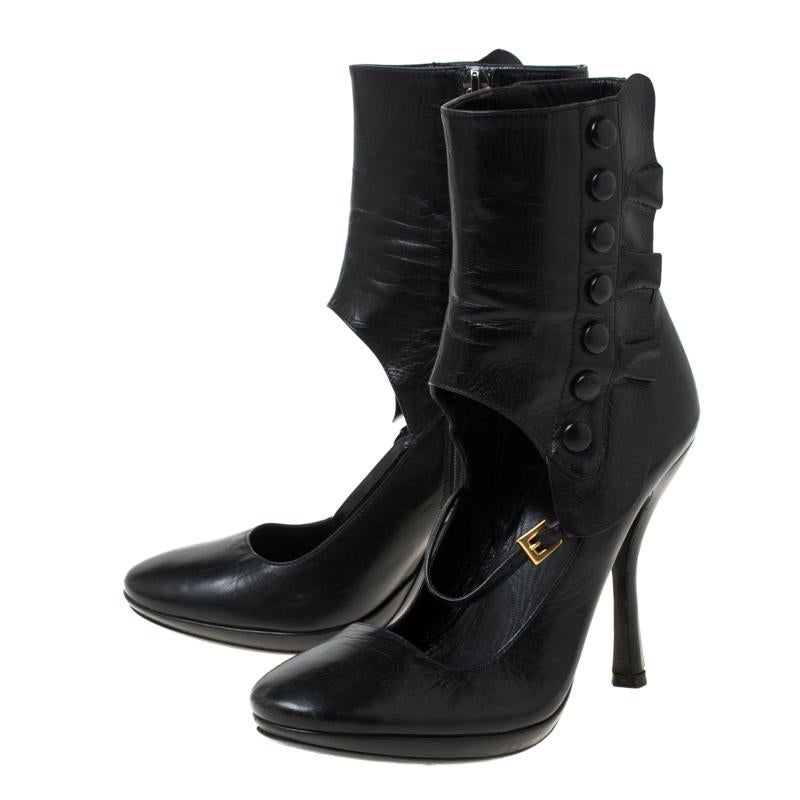 Prada Black Leather Mary Jane Ankle Boots Size 37 In Good Condition In Dubai, Al Qouz 2