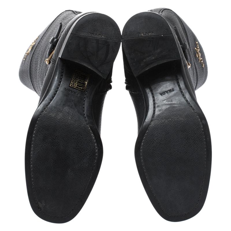 Prada Black Leather Mid Calf Boots Size 38.5 In Good Condition In Dubai, Al Qouz 2