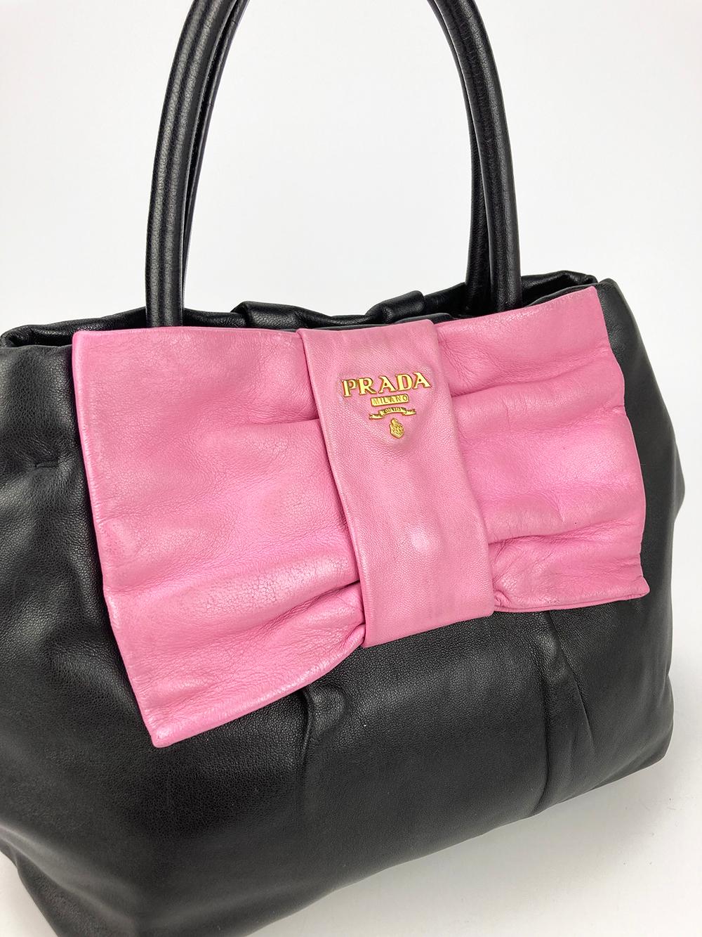 Prada Black Leather Pink Bow Fiocco Bag In Good Condition In Philadelphia, PA