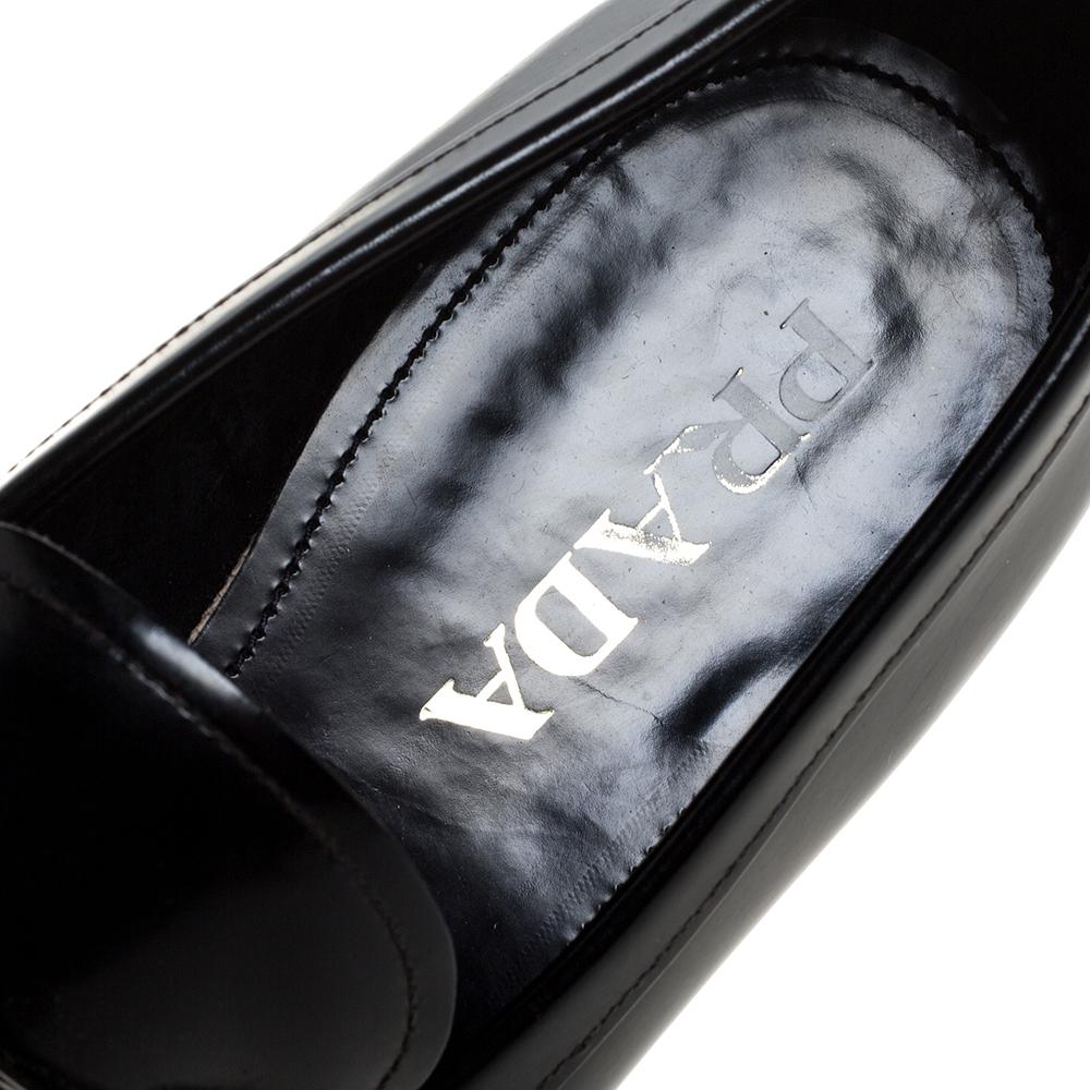 Mocasines Prada Negro Cuero Placa Bit Logo Talla 40 1