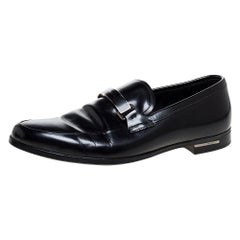 Used Prada Black Leather Plate Bit Logo Loafers Size 40