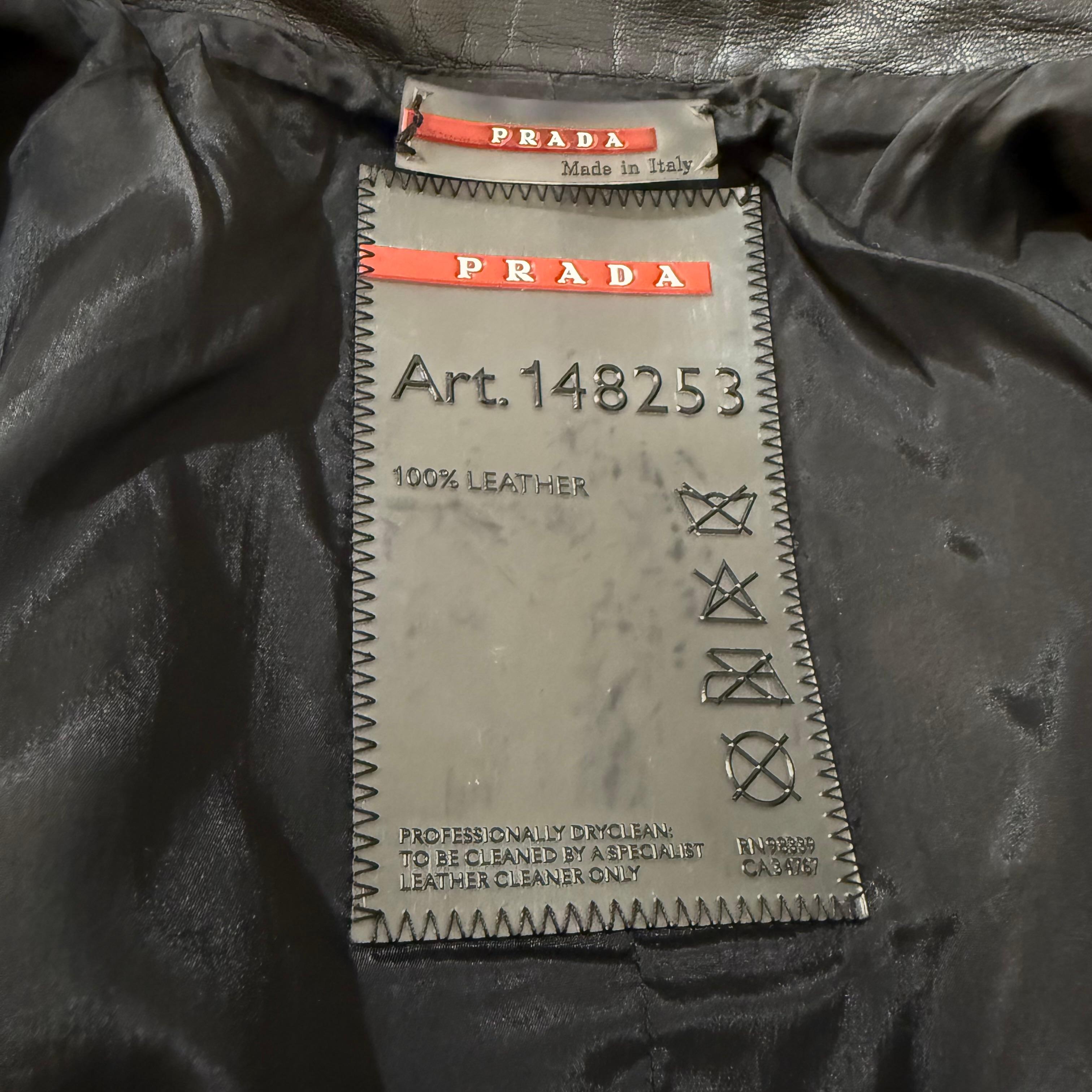 Prada Schwarze Leder & Rouches Jacke Größe IT 40 im Angebot 6