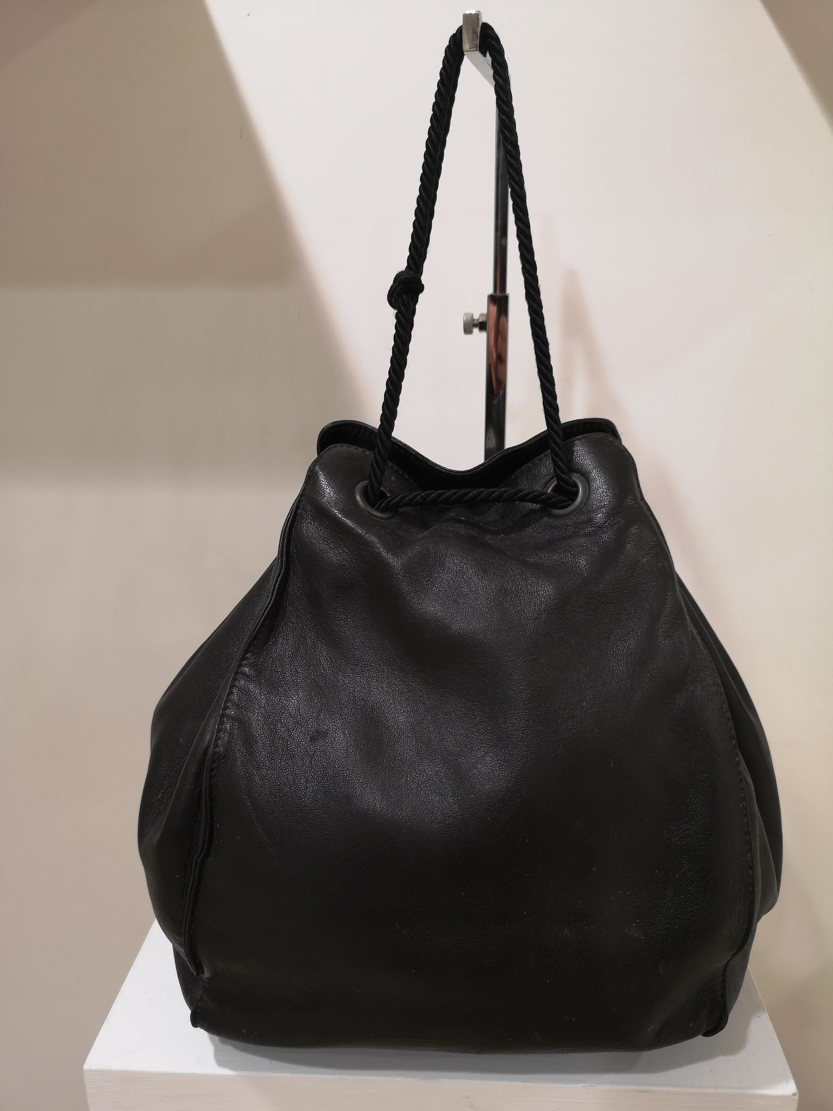 Prada black leather satchel In Good Condition In Capri, IT