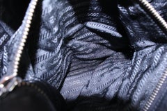 Prada Shopper Tote Bag aus schwarzem Leder 14p19