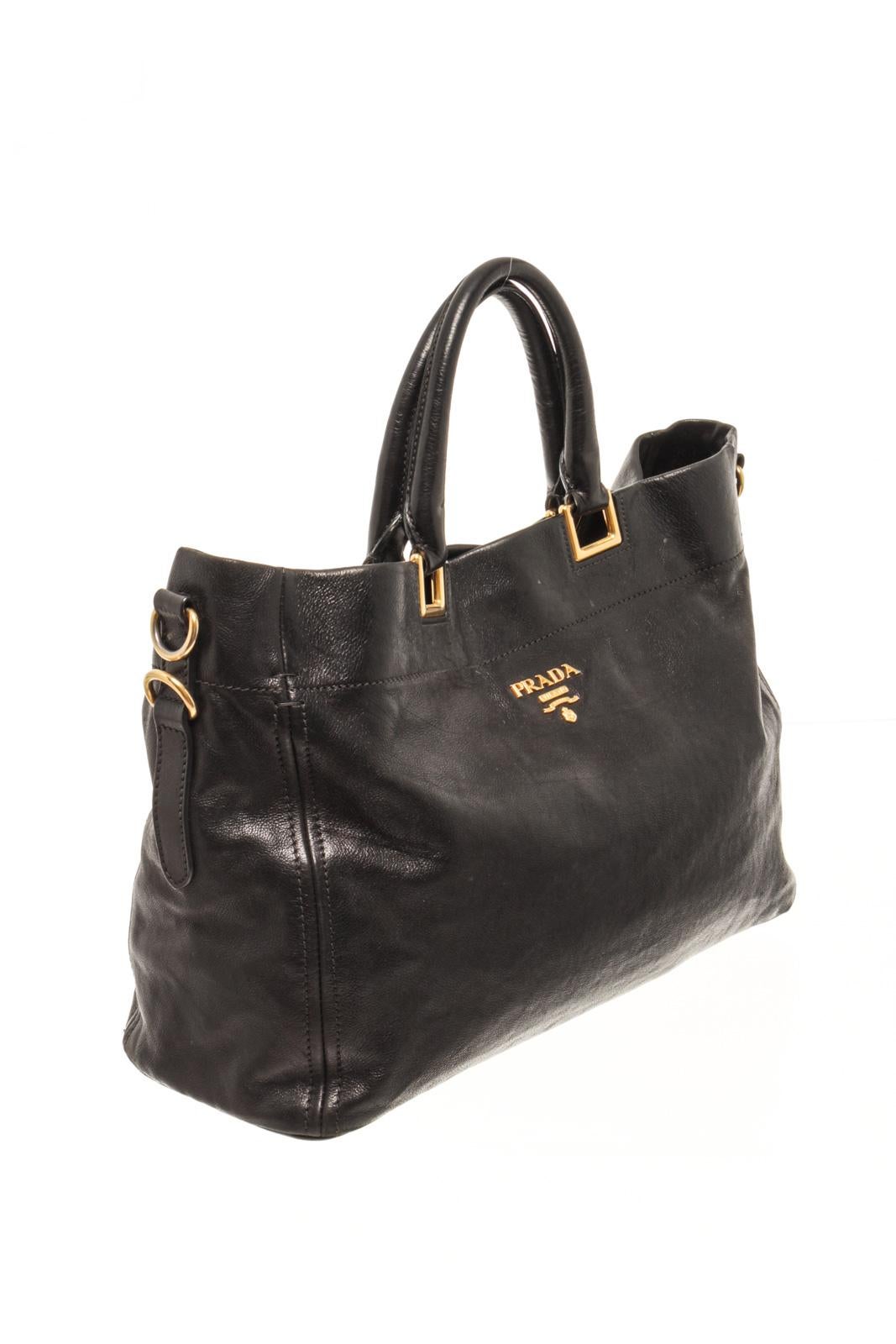 Prada Black Leather Shoulder Bag In Good Condition In Irvine, CA