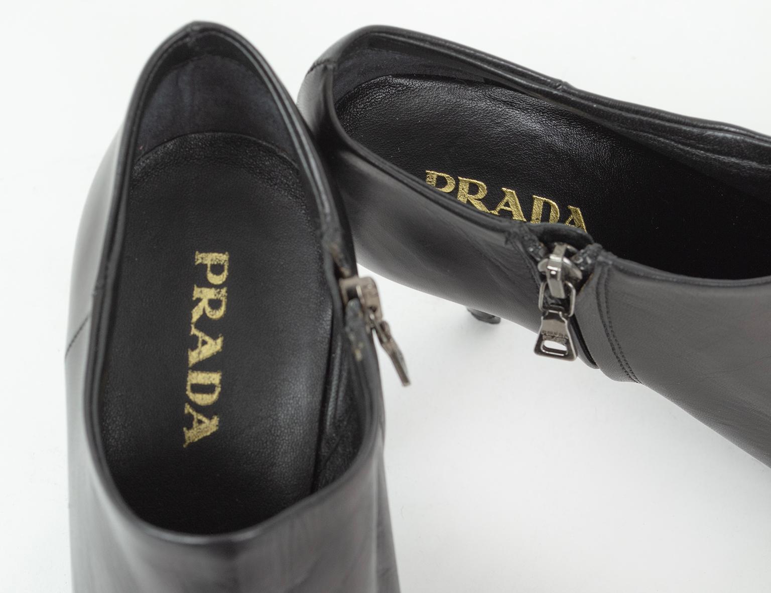 Prada Black Leather Side Zip Ankle Bootie with 4” Lobster Claw Heel – 38, 2001 For Sale 9