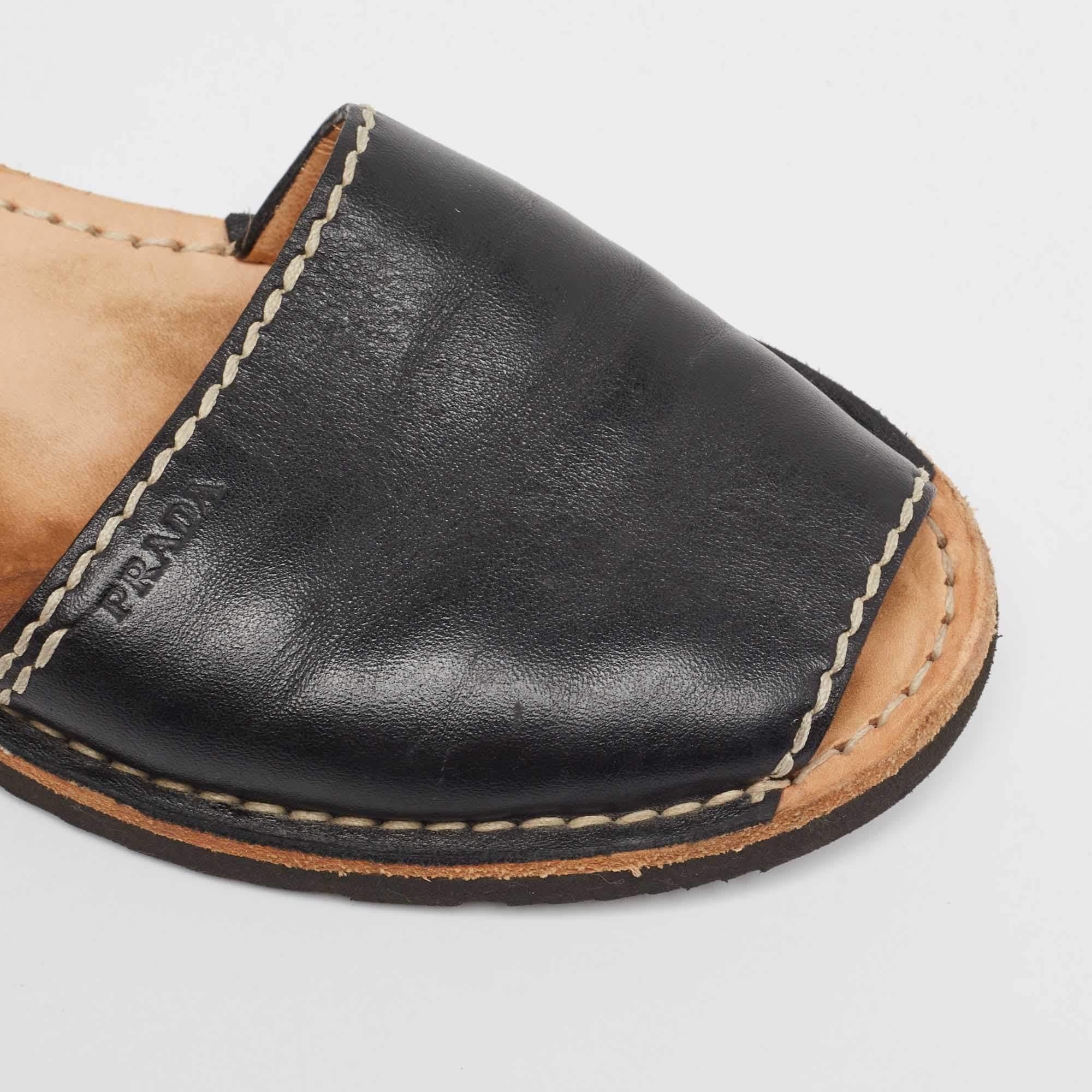 Prada - Escarpins en cuir noir - Taille 39,5 2