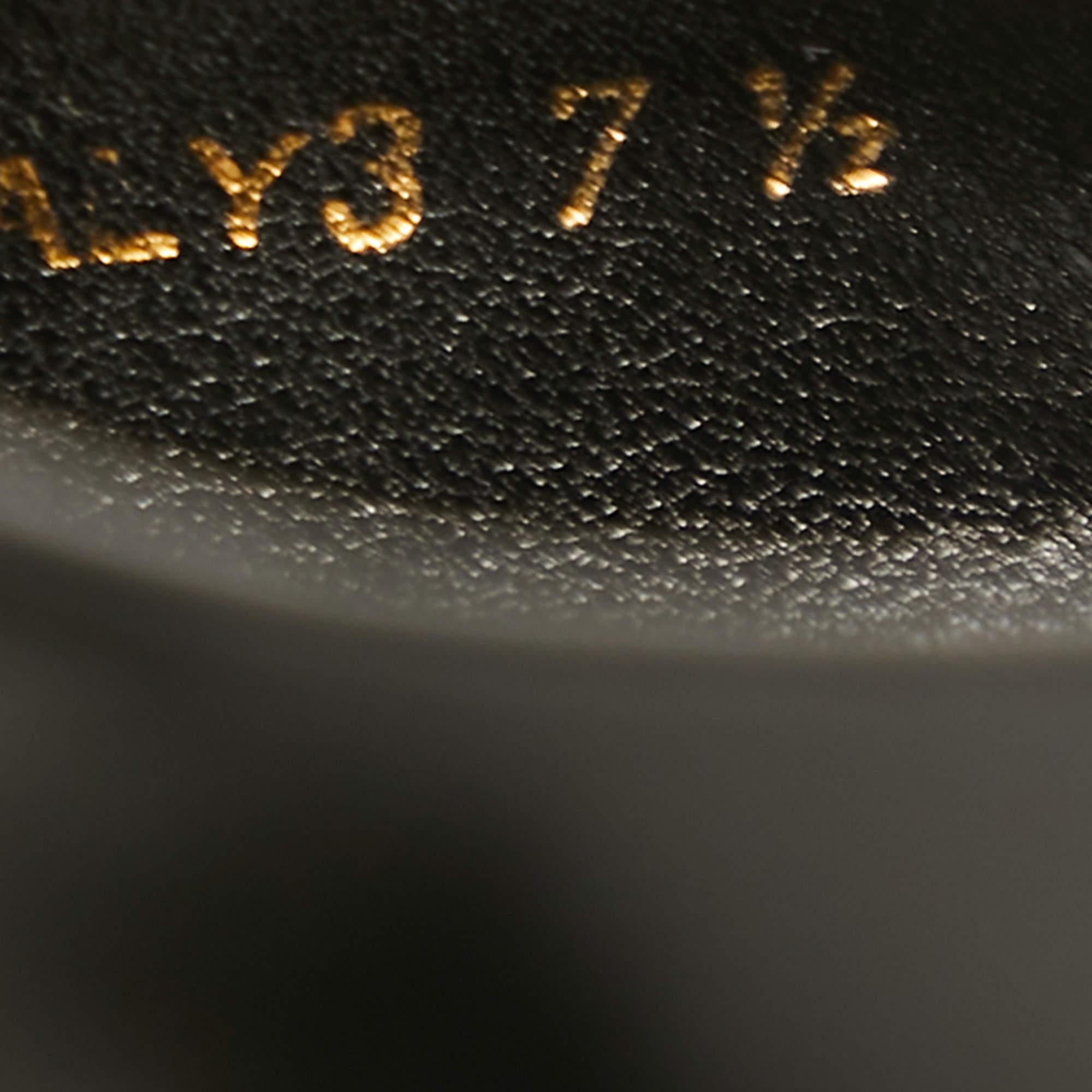 Prada Black Leather Slingback Pumps Size 37.5 4