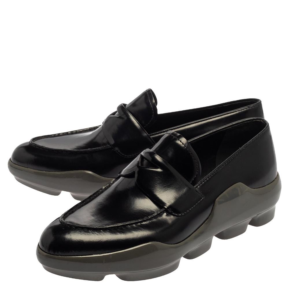Prada Mocasines Slip On Cuero Negro Talla 38 1
