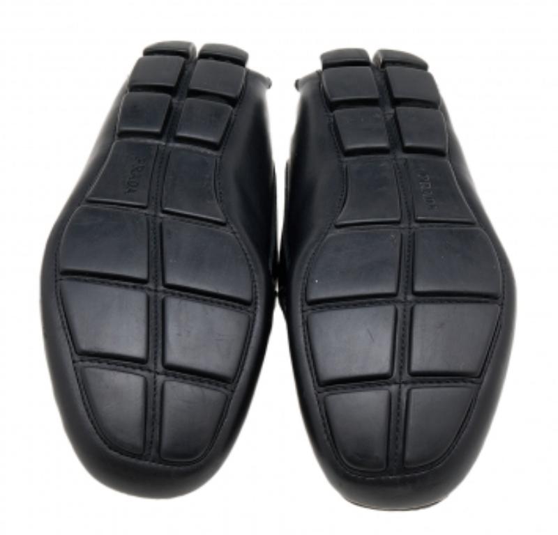 Prada Black Leather Slip On Loafers Size 42 For Sale 3