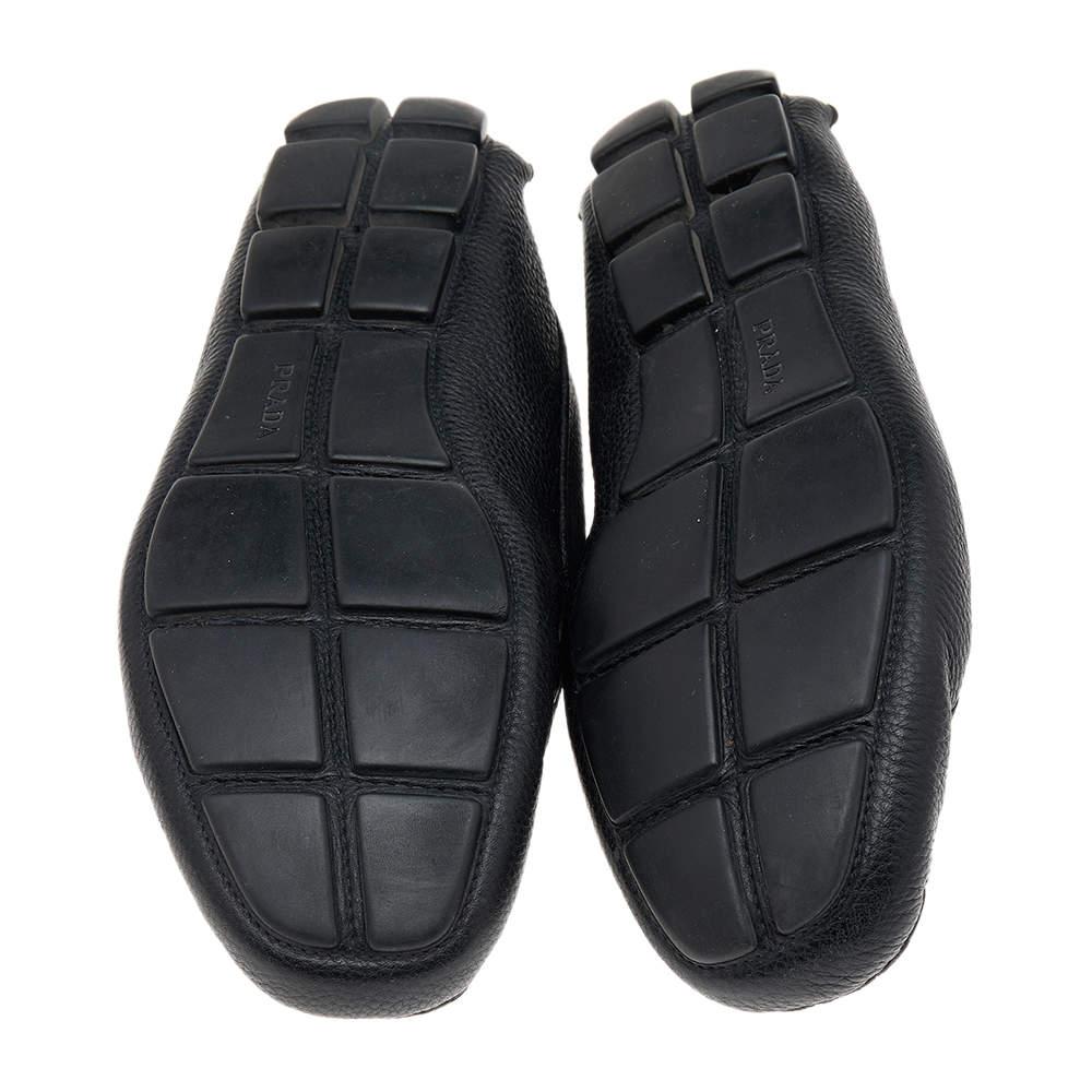 Prada Black Leather Slip On Loafers Size 42.5 For Sale 1