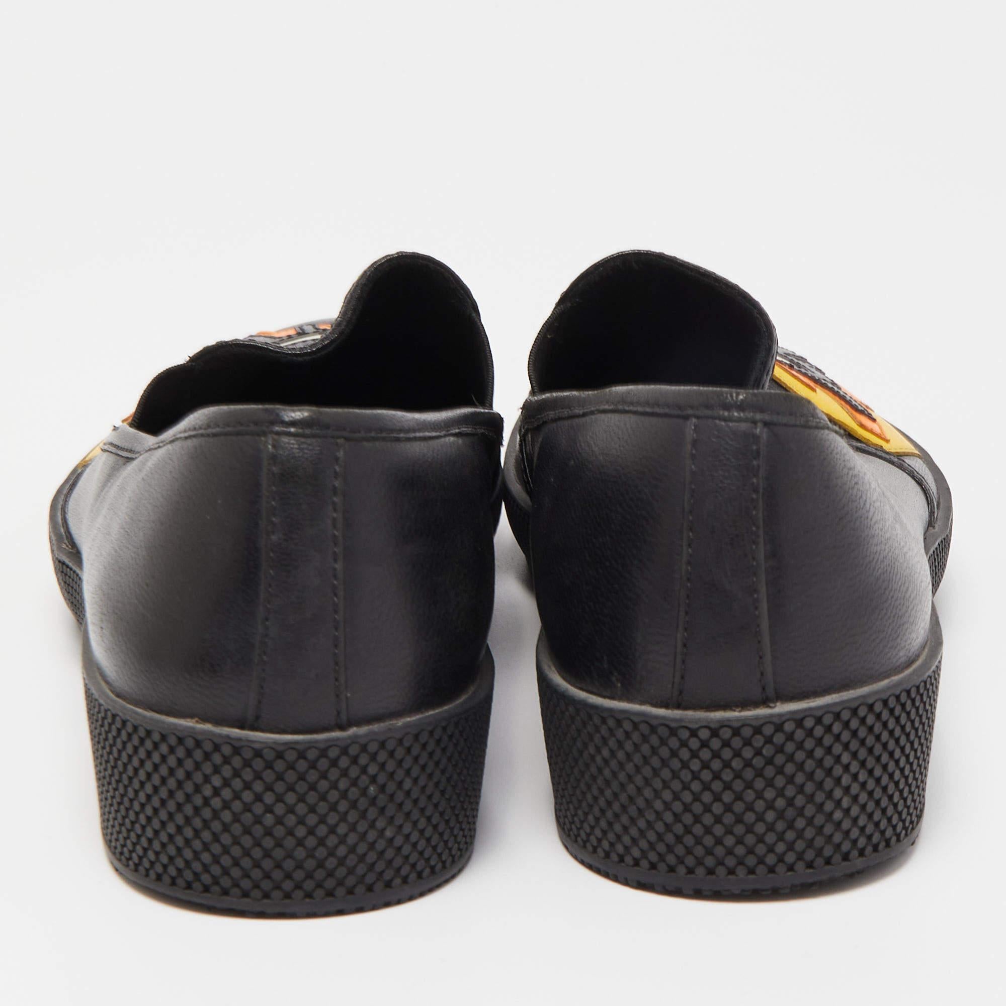 Prada Black Leather Smoking Slippers Size 37.5 3