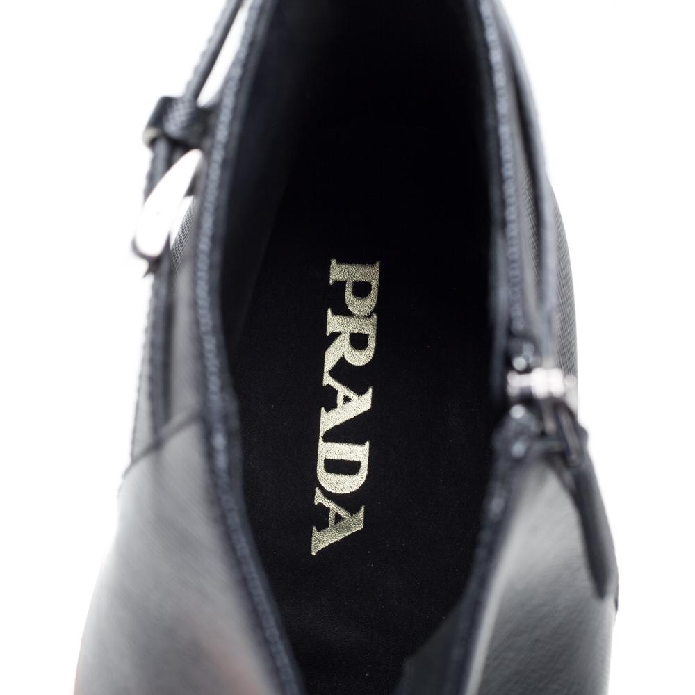 Prada Black Leather Square Toe Boots Size 46 In Good Condition In Dubai, Al Qouz 2