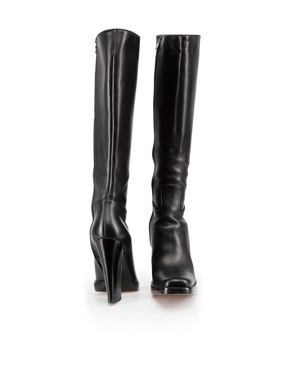 Prada Black Leather Square Toe Heeled Boots Size IT 38 In Good Condition For Sale In London, GB