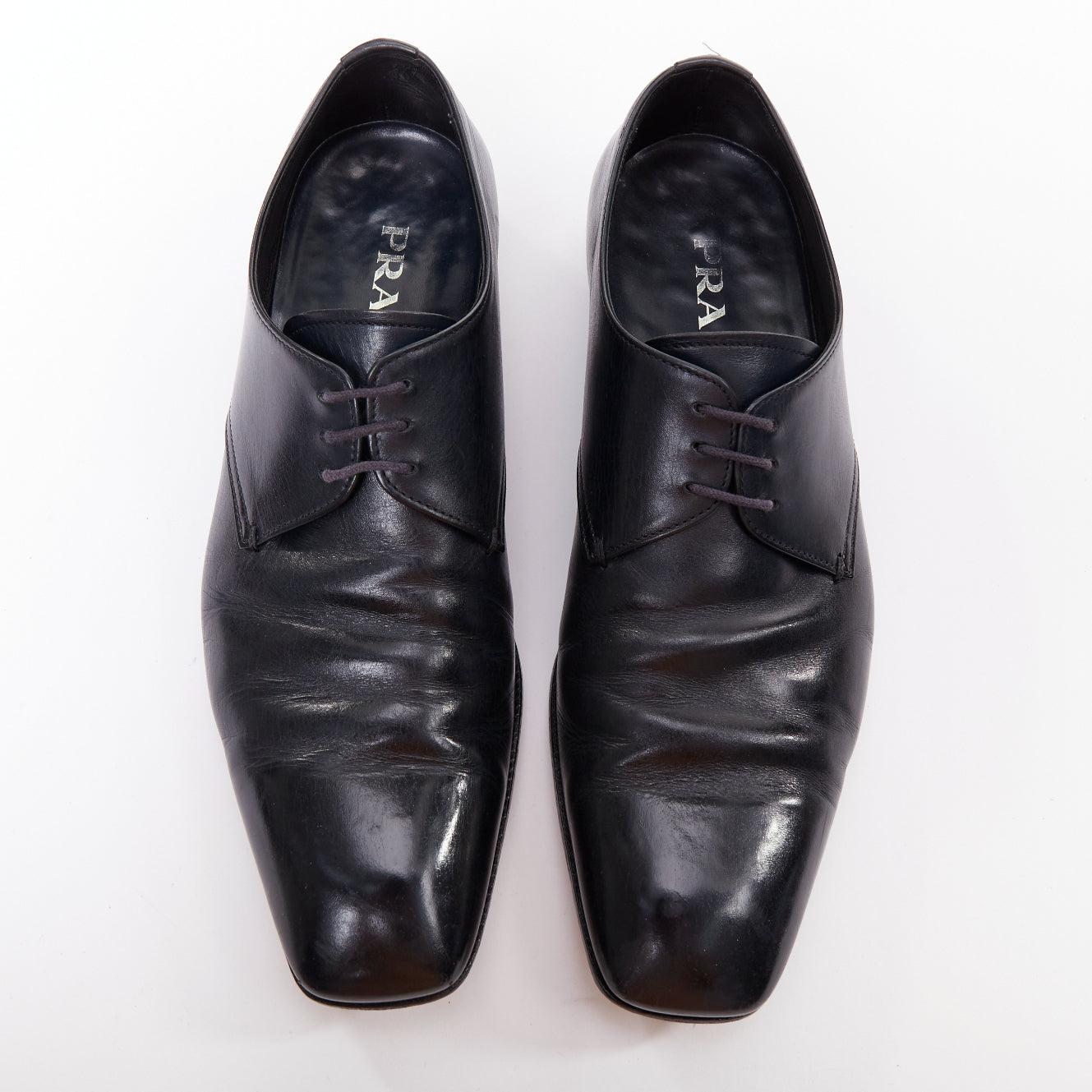 PRADA black leather square toe lace brogue shoes UK6.5 EU40.5
Reference: SYYG/A00035
Brand: Prada
Designer: Miuccia Prada
Material: Leather
Color: Black
Pattern: Solid
Closure: Lace Up
Lining: Black Leather
Extra Details: Square toes.
Made in: