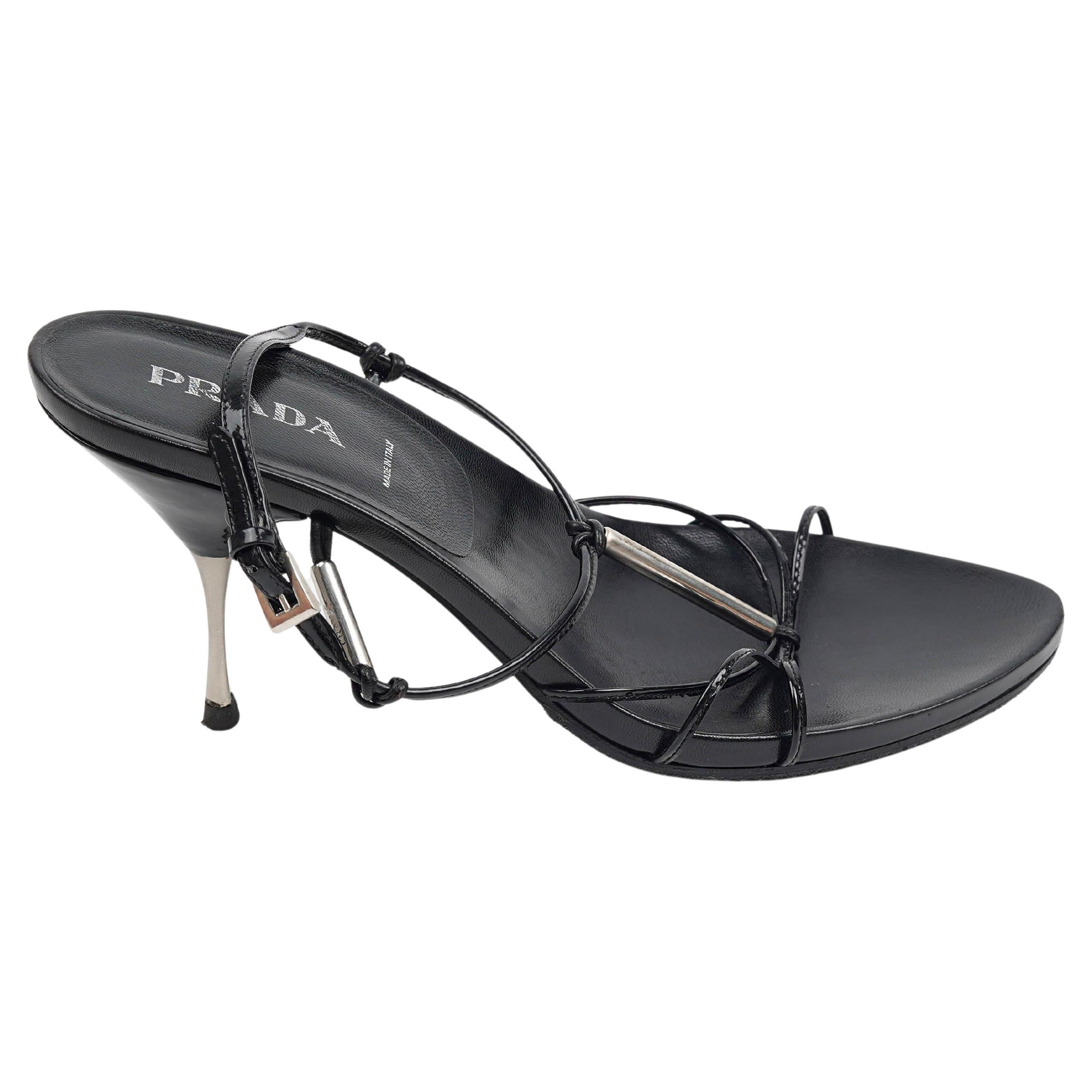 Prada Black Leather Strappy Sandals with Silver-Tone Bar Details EU 39 For Sale 4