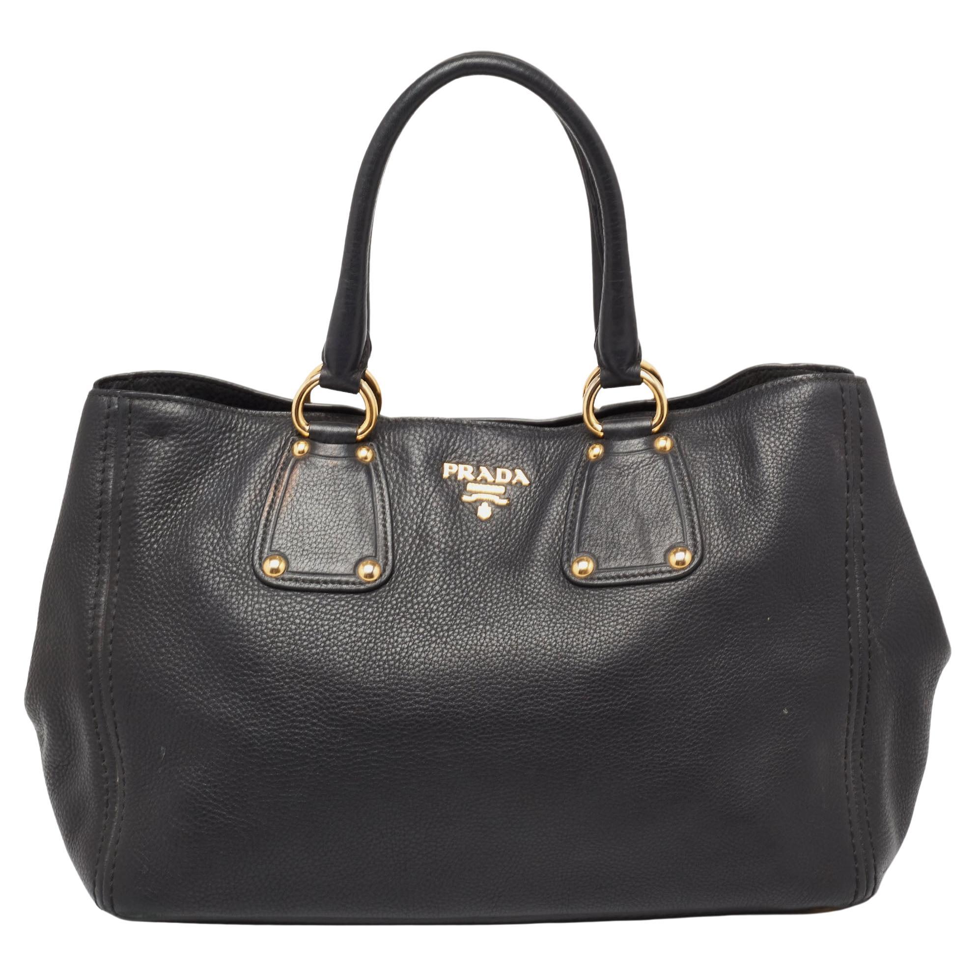 Prada - Tote in pelle nera