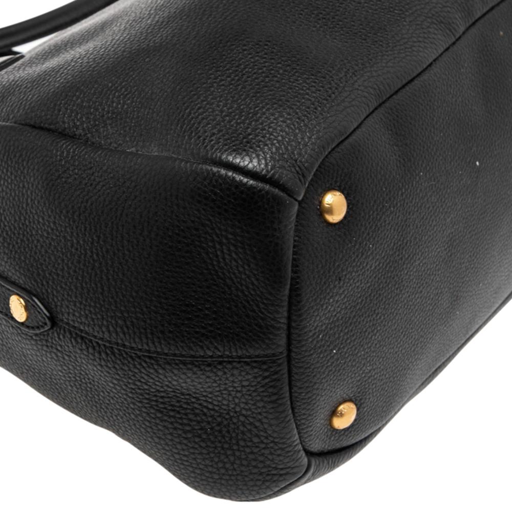Prada Black Leather Vitello Daino Sacca 2 Manici Hobo In Good Condition In Dubai, Al Qouz 2