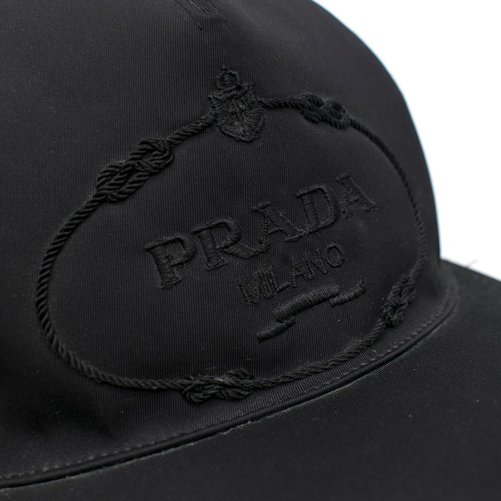 Prada Black Logo Baseball Cap	 In Excellent Condition In London, GB
